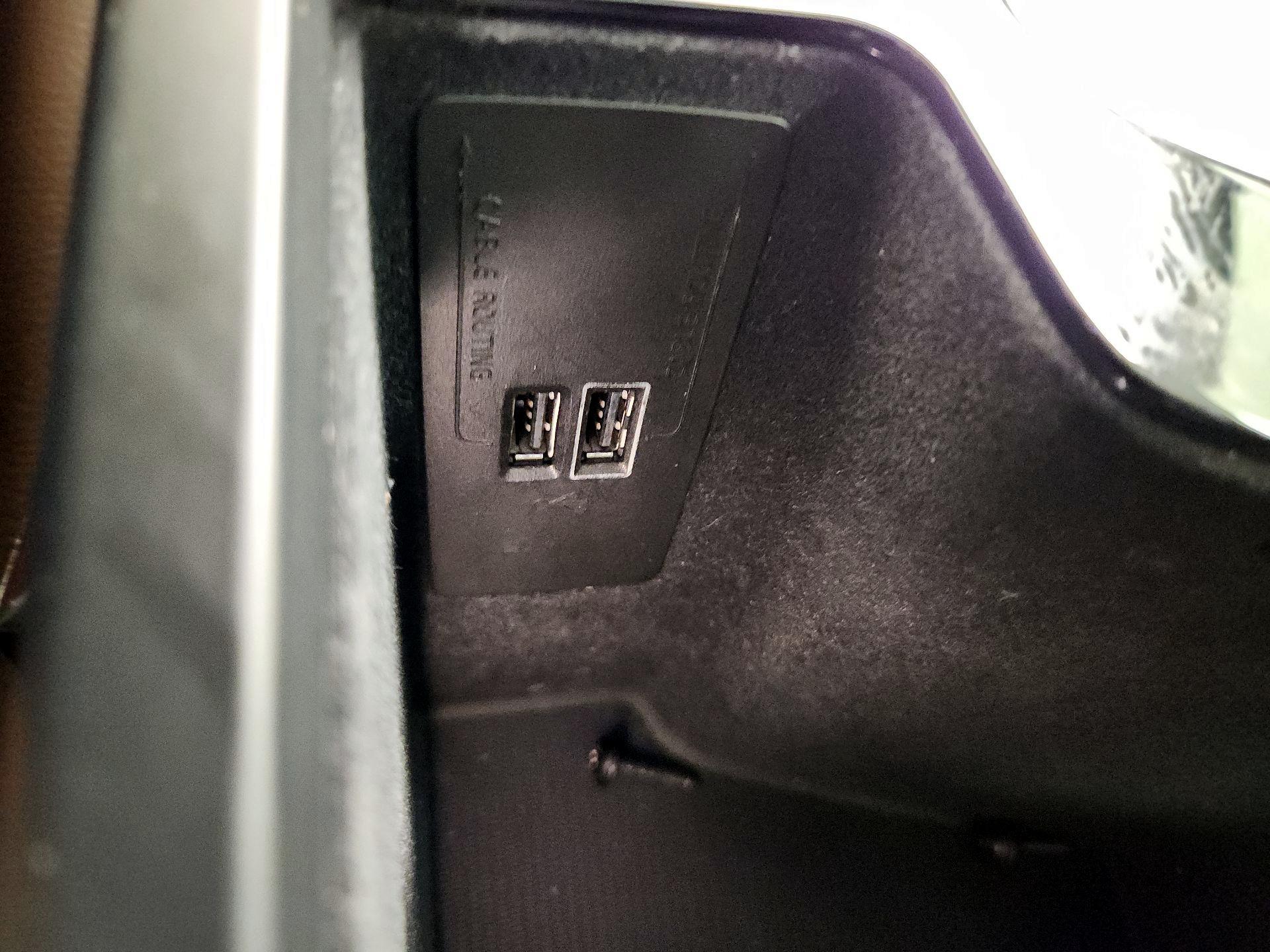 Thumbnail: 2019 Volvo XC60 - 19