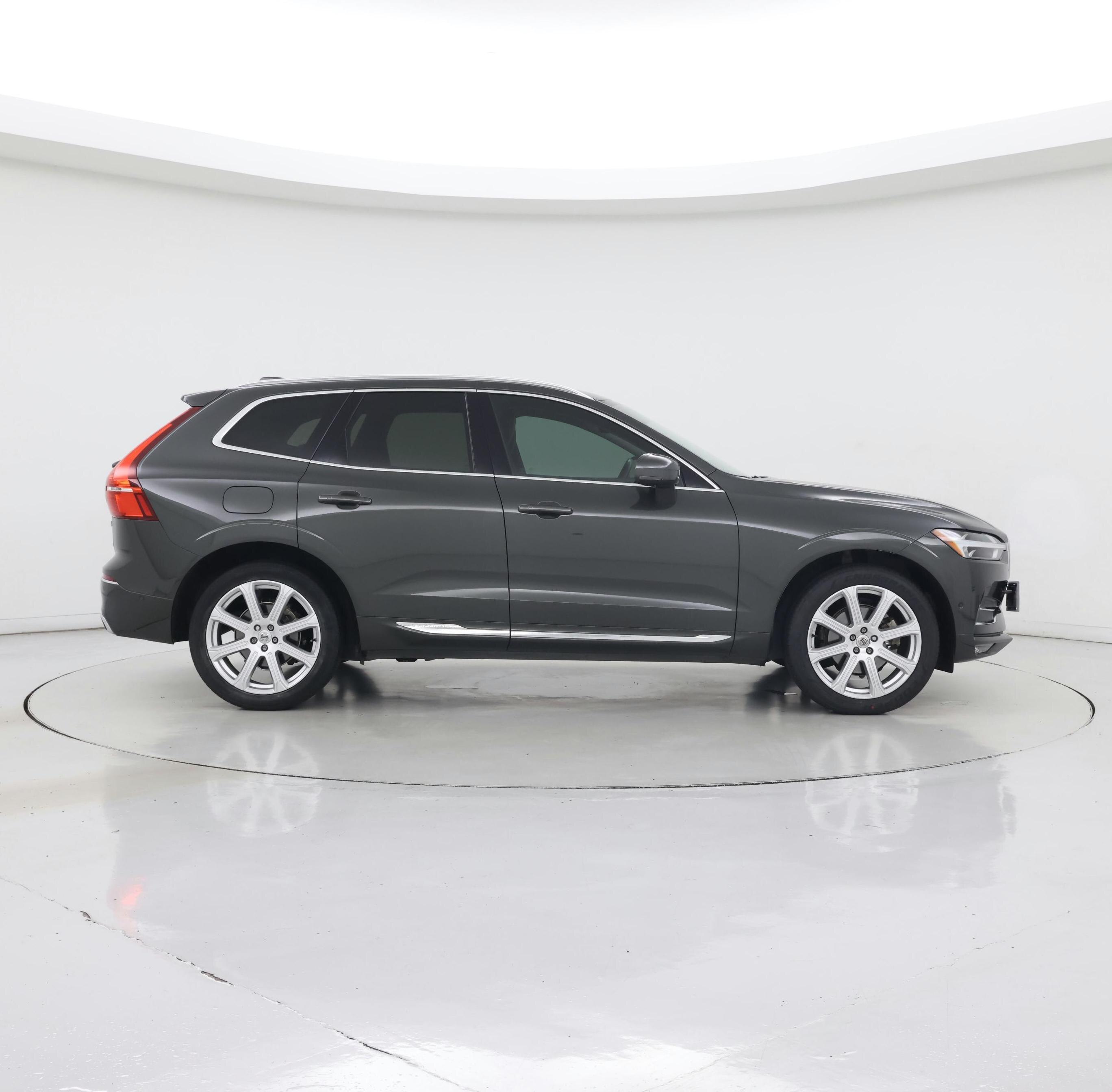 Thumbnail: 2019 Volvo XC60 - 7