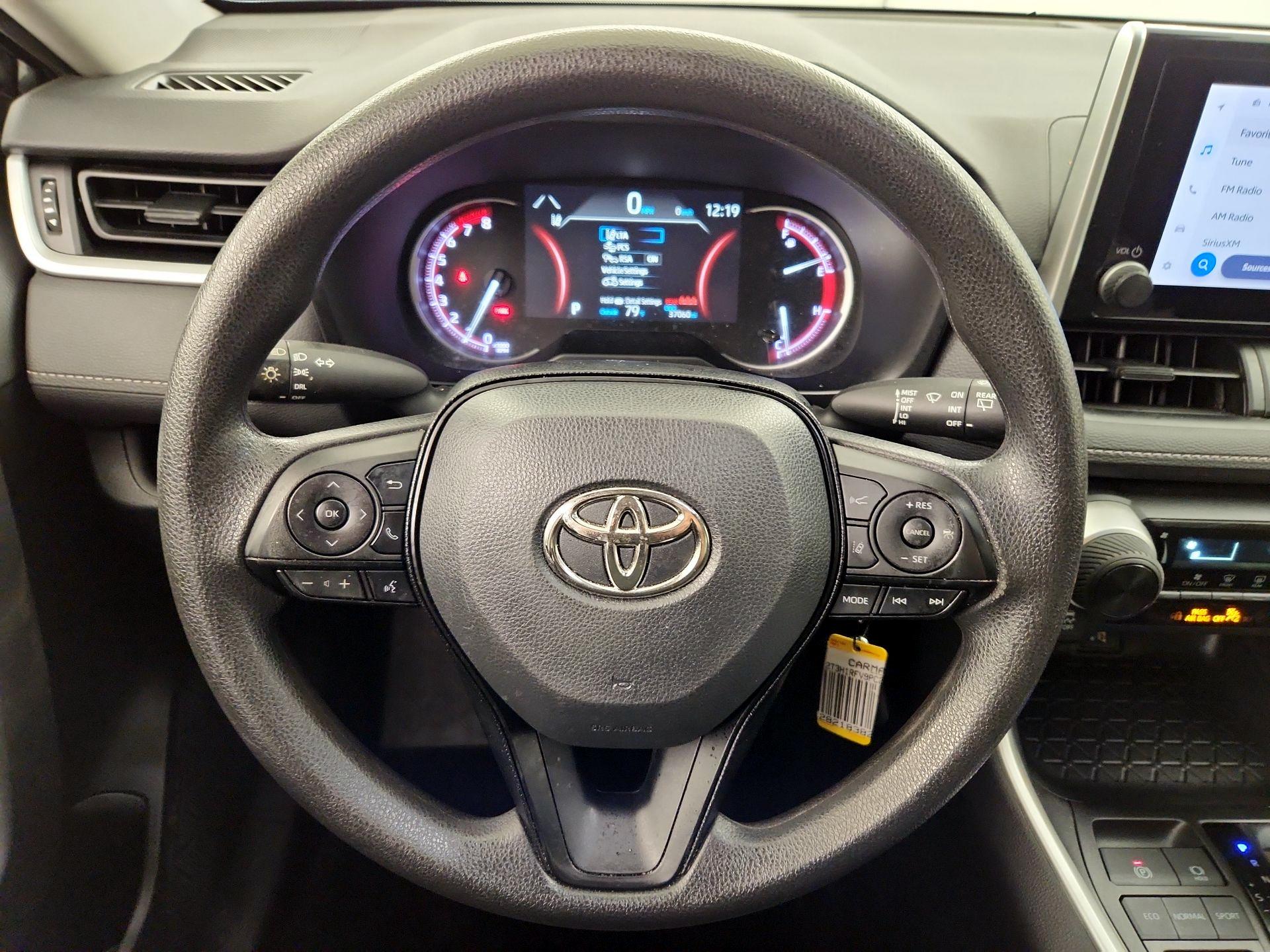 Thumbnail: 2023 Toyota RAV4 - 10