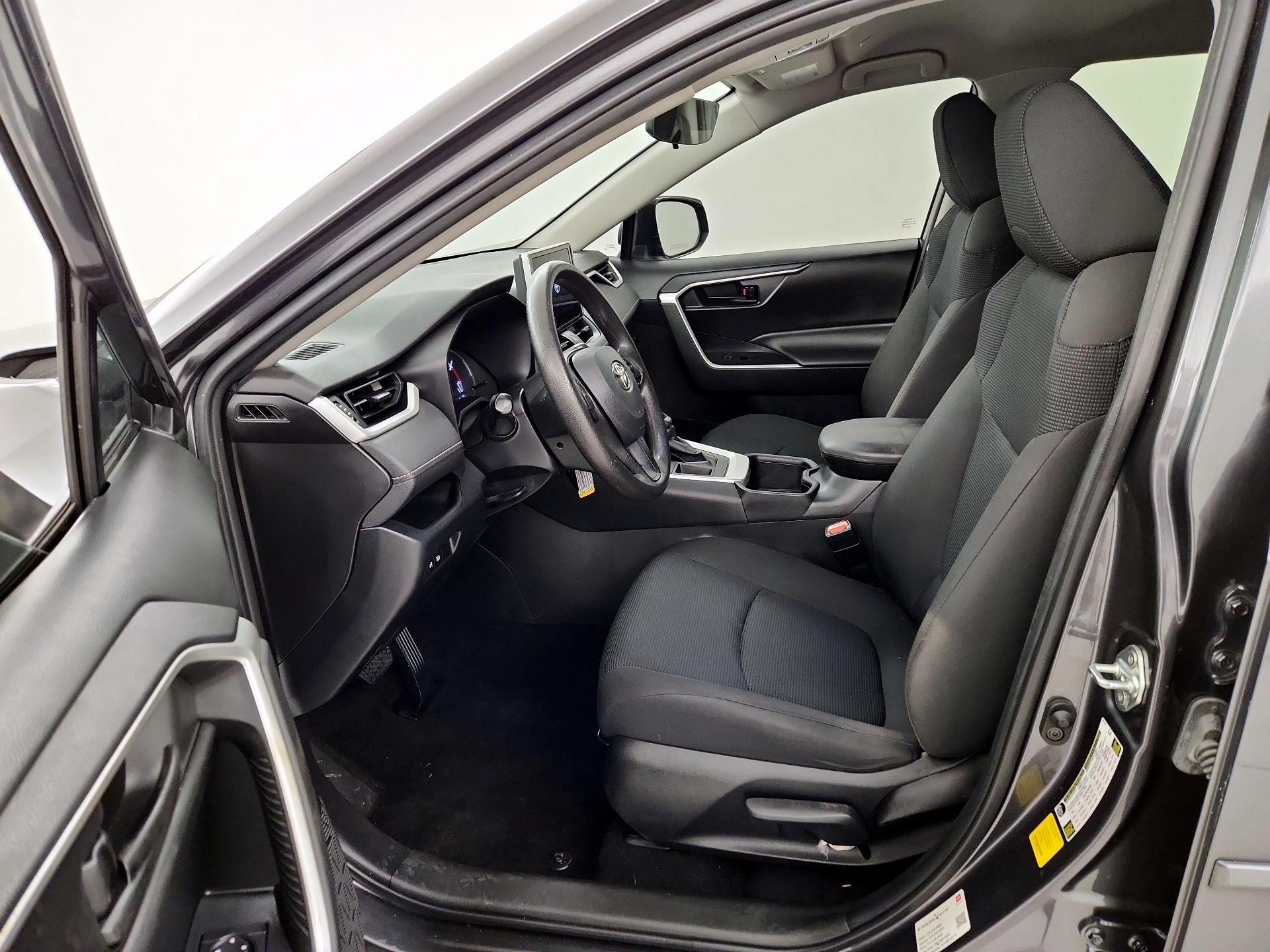 Thumbnail: 2023 Toyota RAV4 - 11