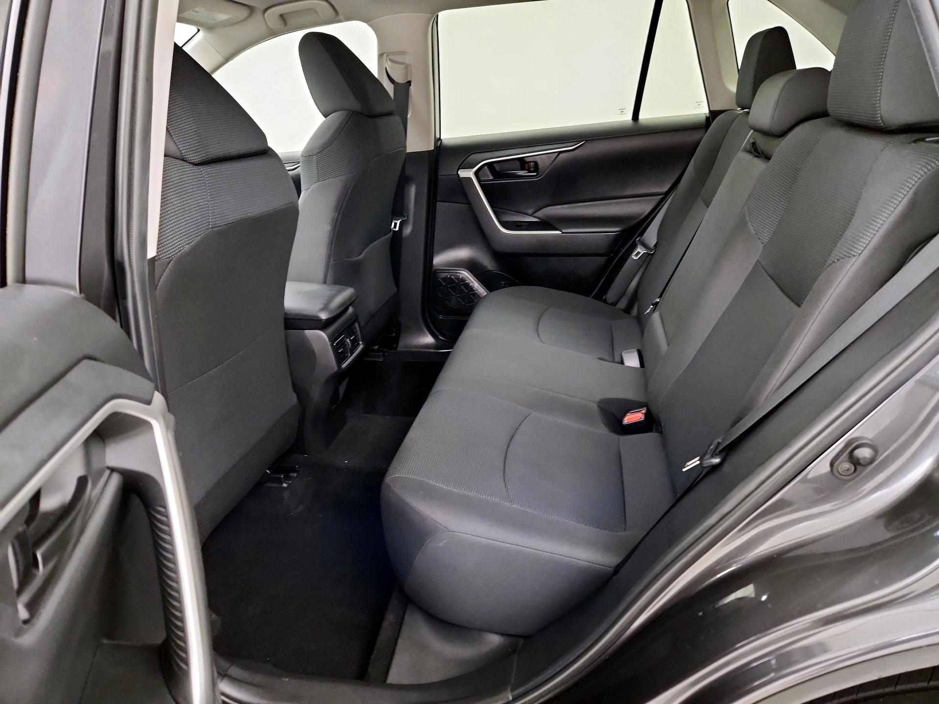 Thumbnail: 2023 Toyota RAV4 - 19