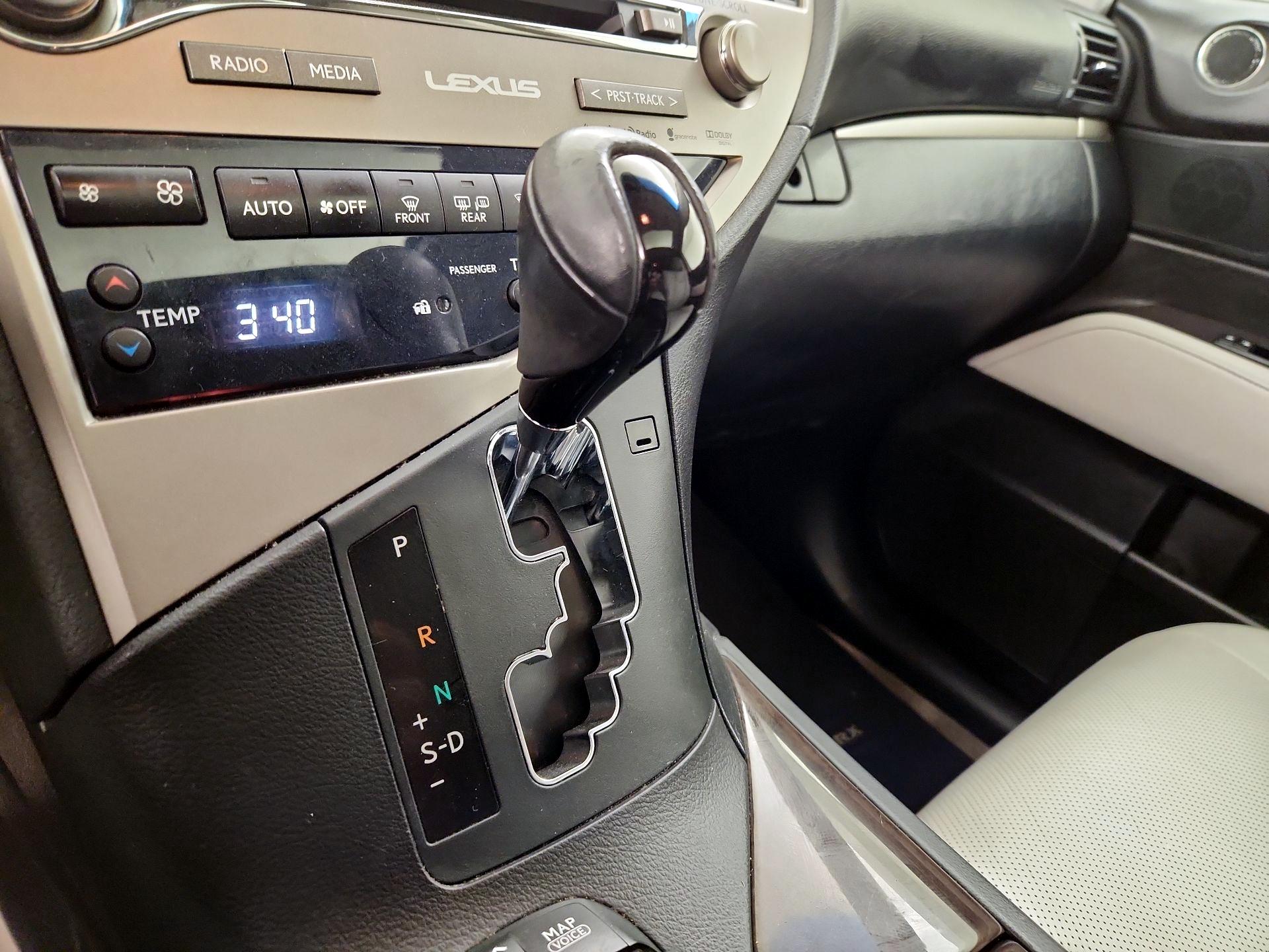 Thumbnail: 2015 Lexus RX - 18