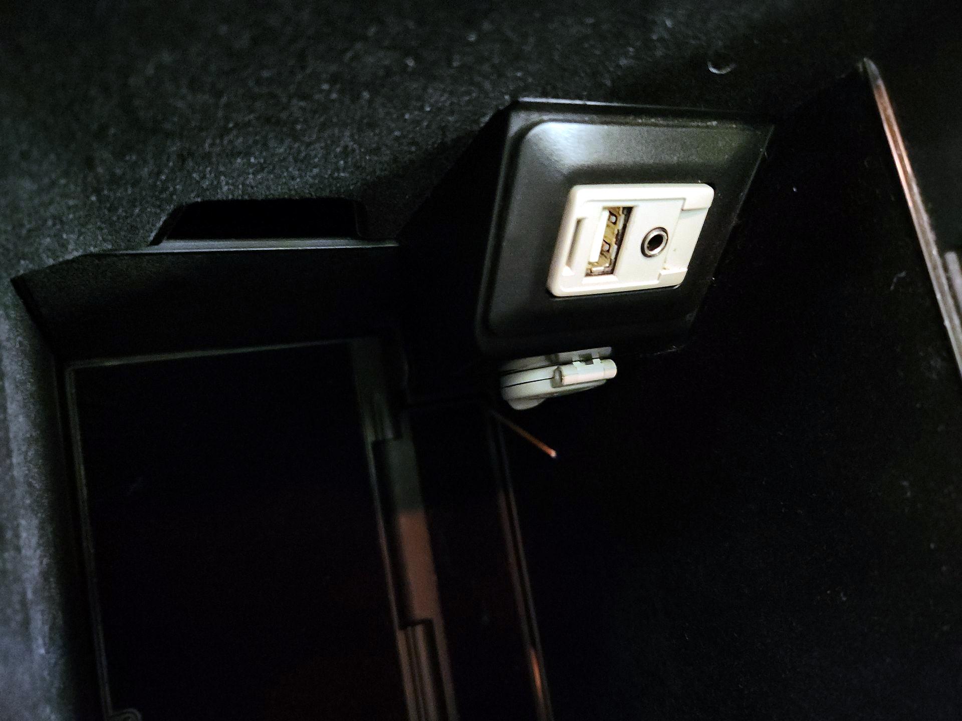 Thumbnail: 2015 Lexus RX - 19