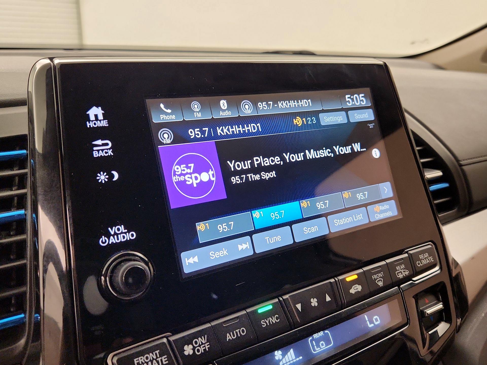 Thumbnail: 2022 Honda Odyssey - 15