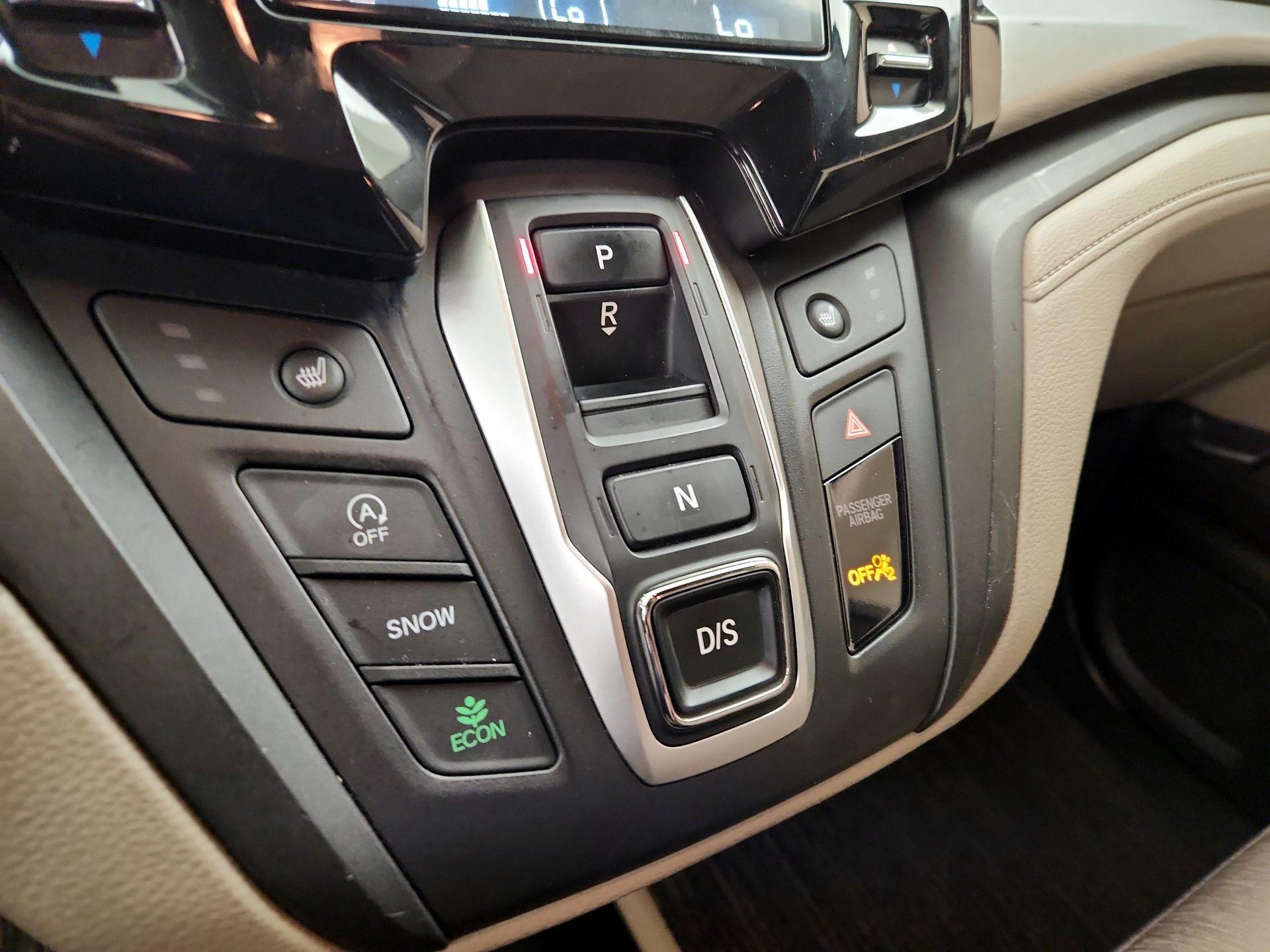 Thumbnail: 2022 Honda Odyssey - 17