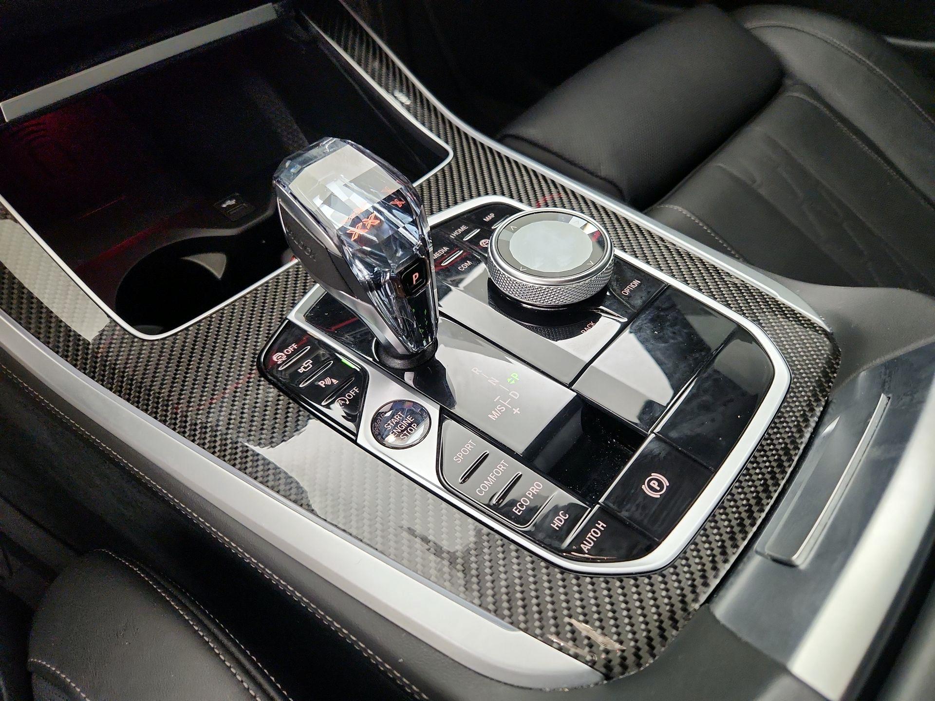 Thumbnail: 2022 BMW X5 - 18