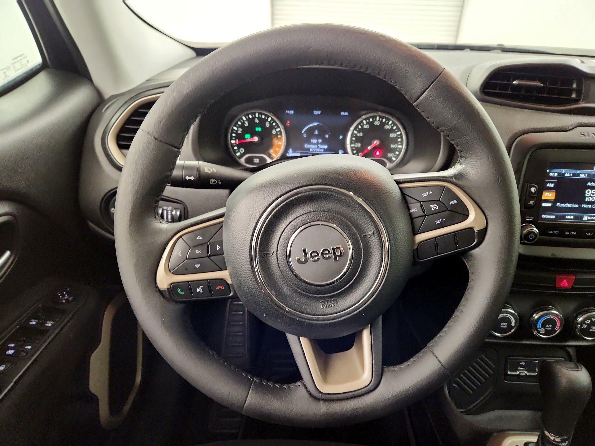 Thumbnail: 2017 Jeep Renegade - 10