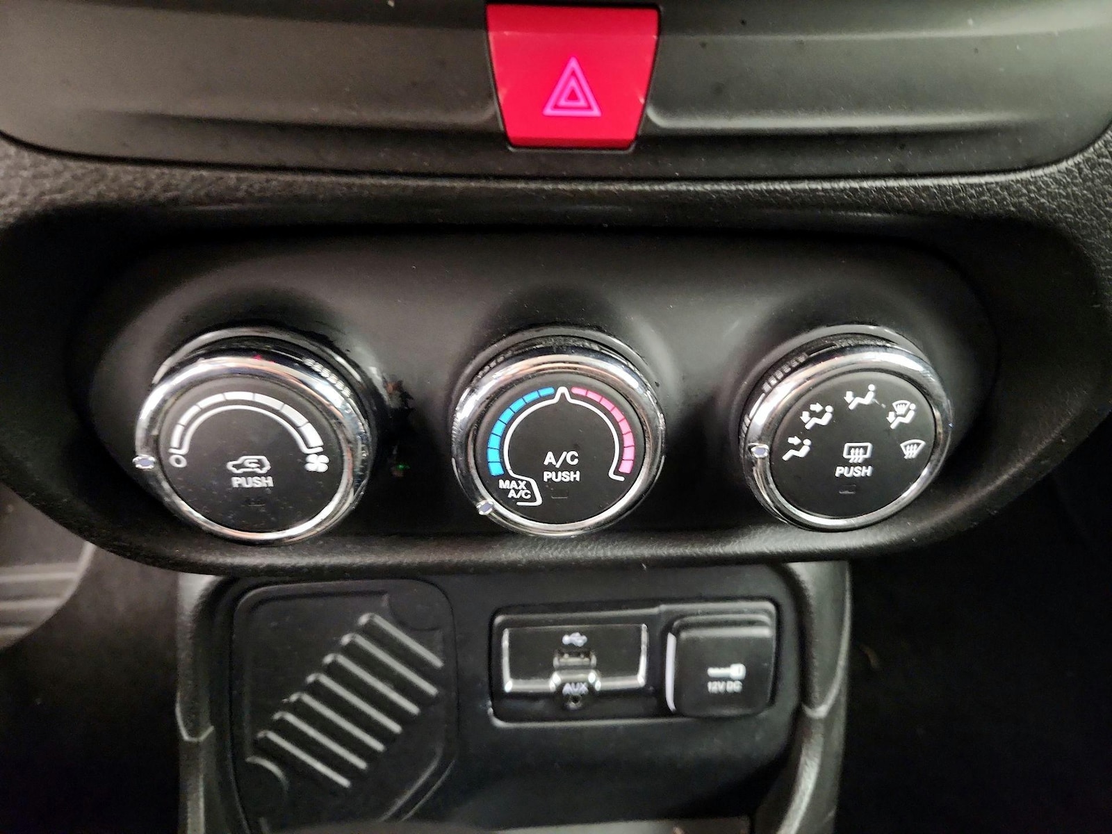 2017 Jeep Renegade Latitude - Photo 17