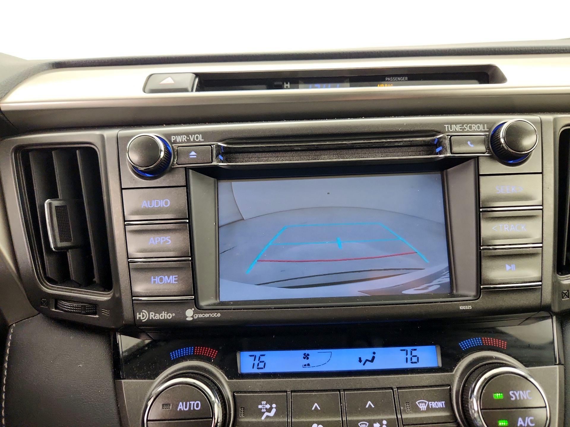 Thumbnail: 2015 Toyota RAV4 - 14