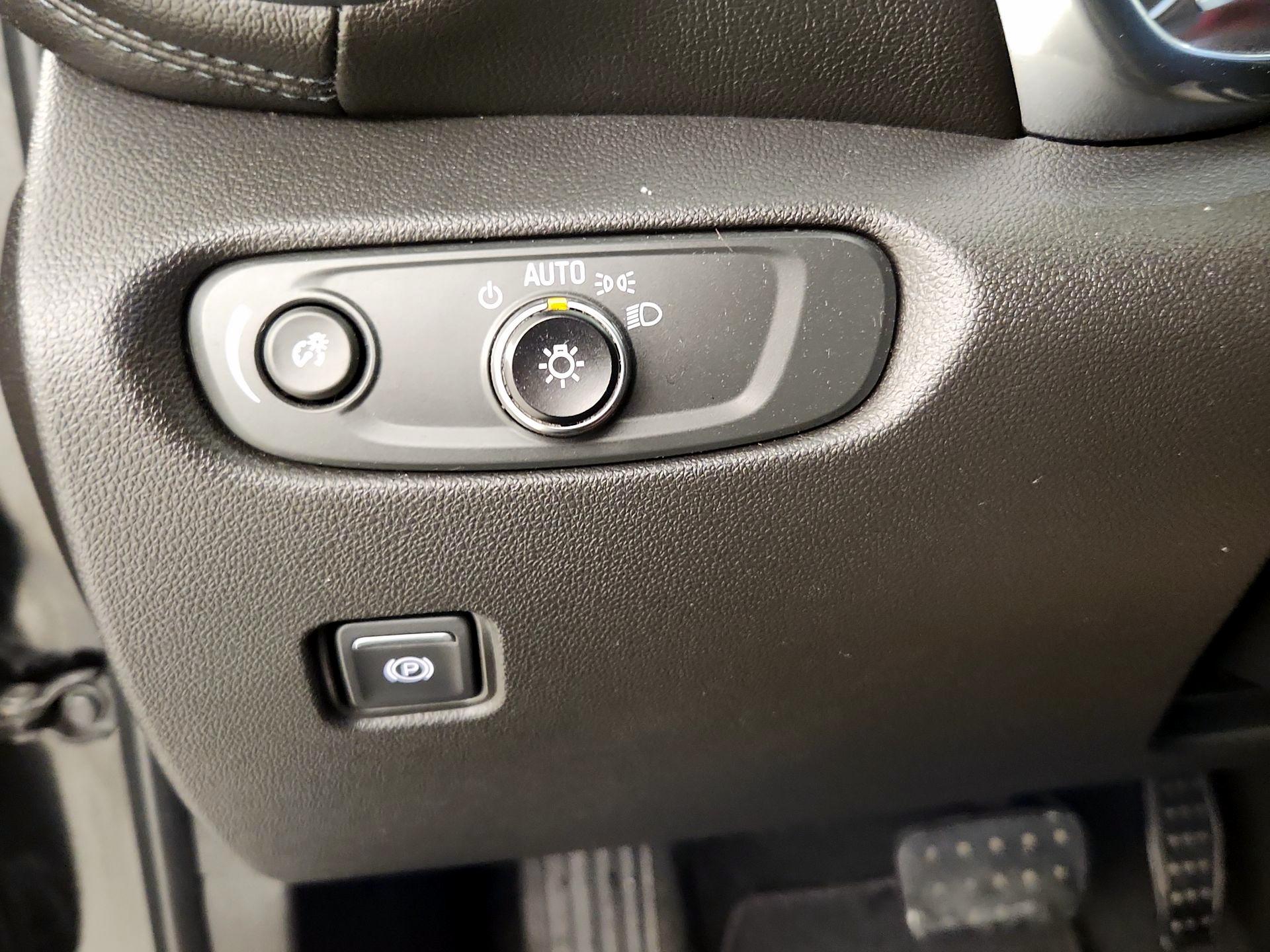 Thumbnail: 2019 Chevrolet Blazer - 13