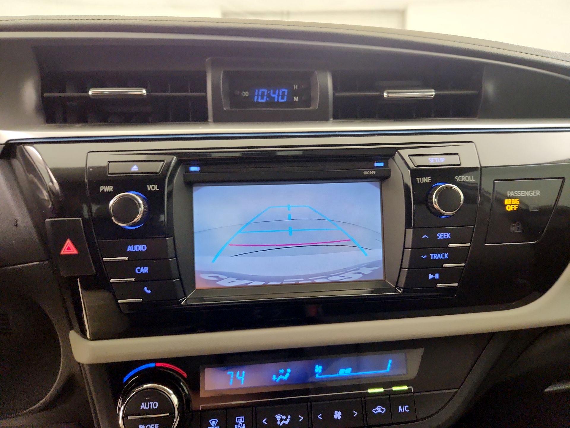 Thumbnail: 2015 Toyota Corolla - 14