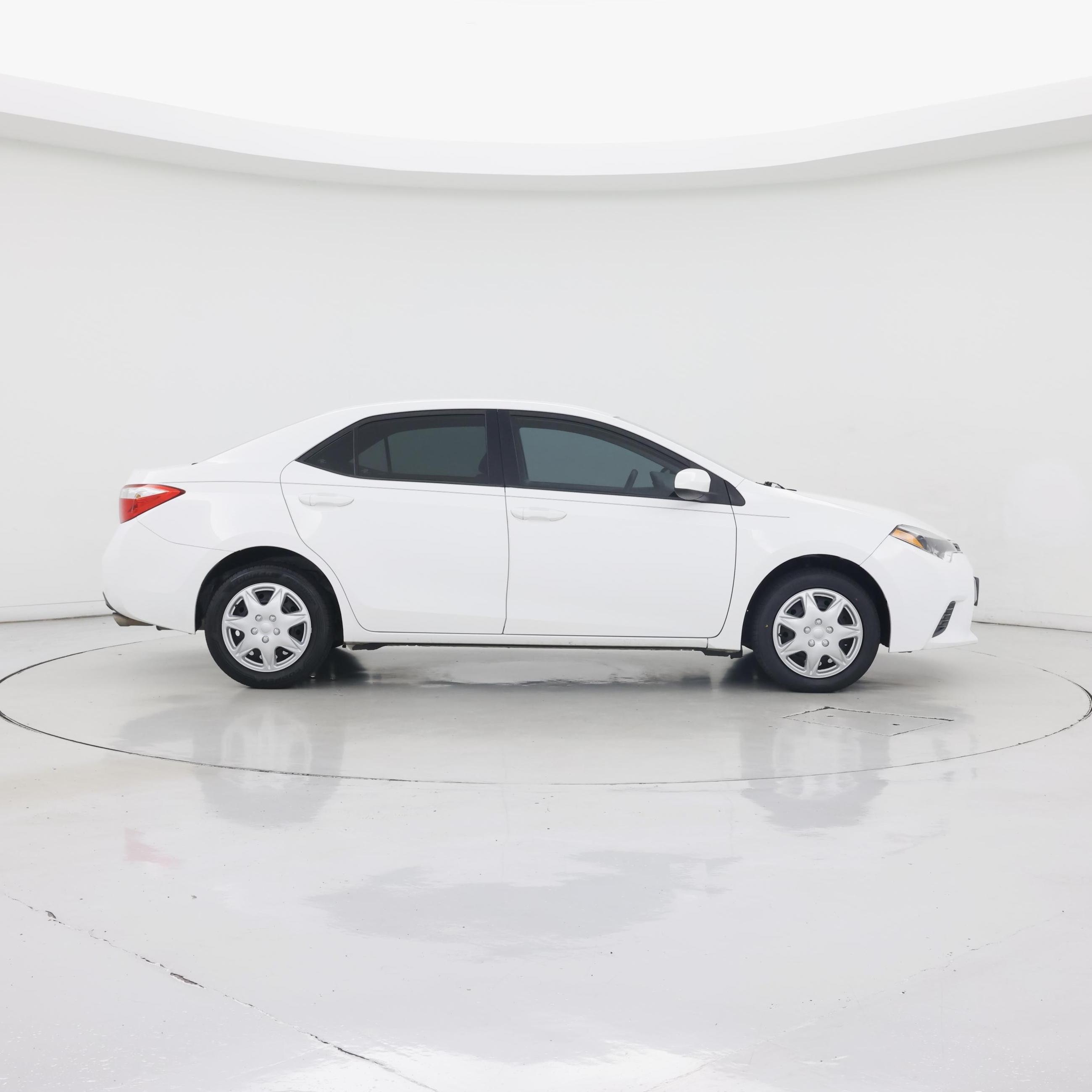 Thumbnail: 2015 Toyota Corolla - 7