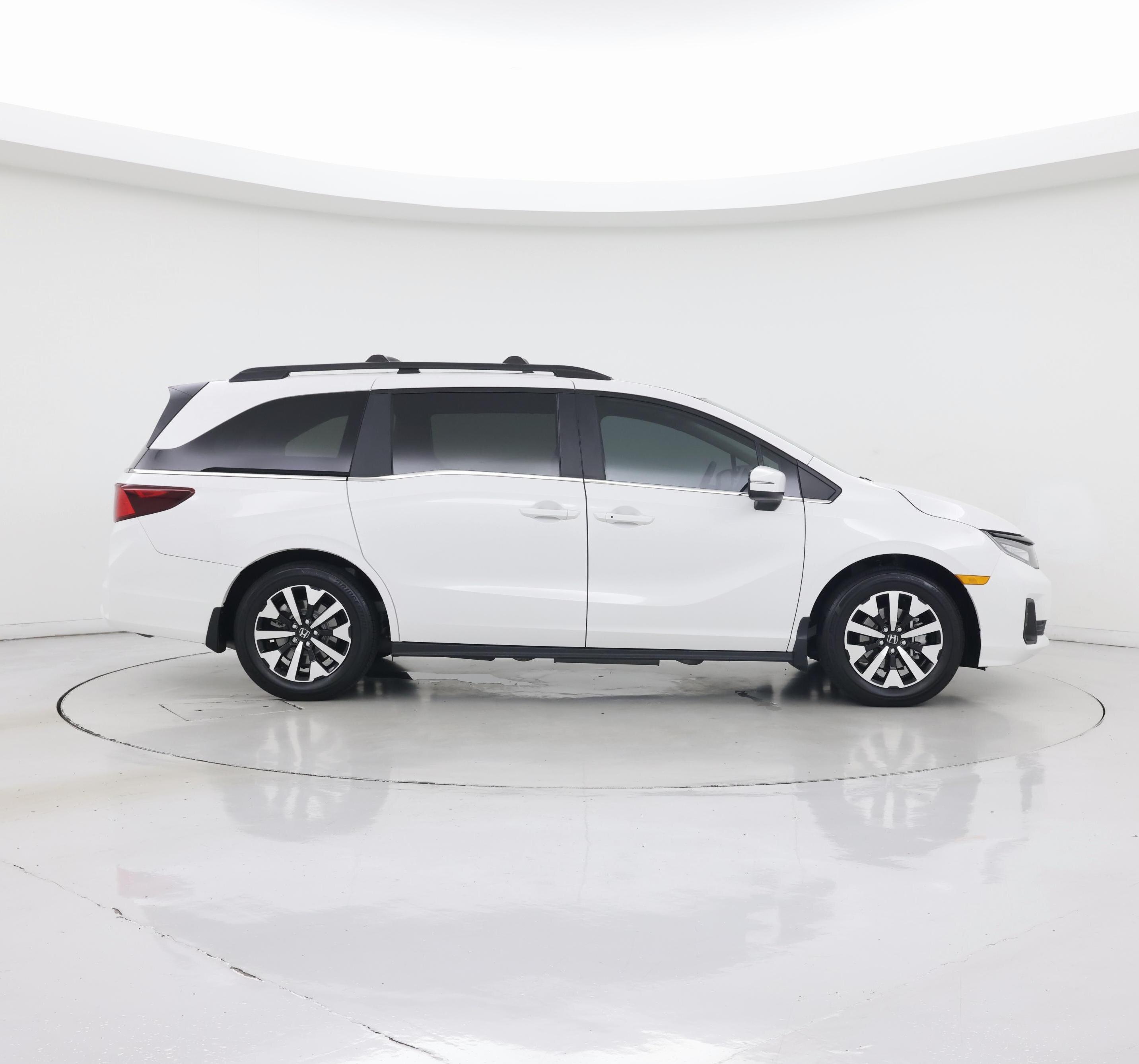 Thumbnail: 2026 Honda Odyssey - 7