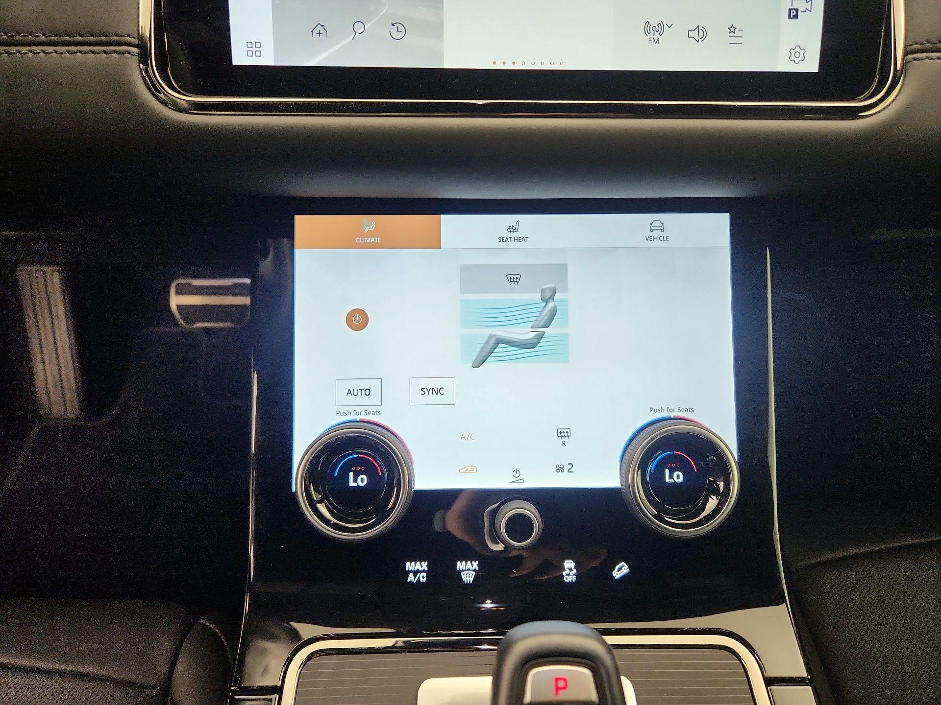 Thumbnail: 2023 Land Rover Range Rover Evoque - 17