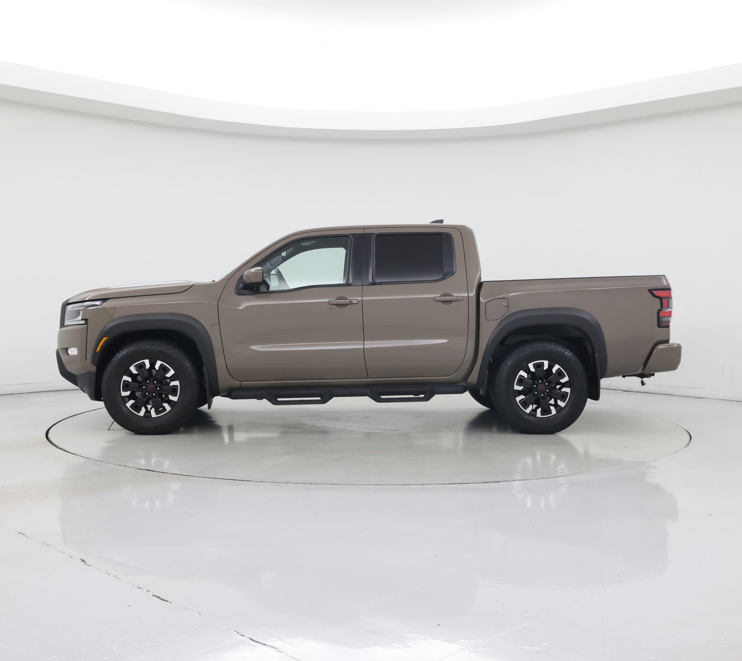 Thumbnail: 2024 Nissan Frontier - 3