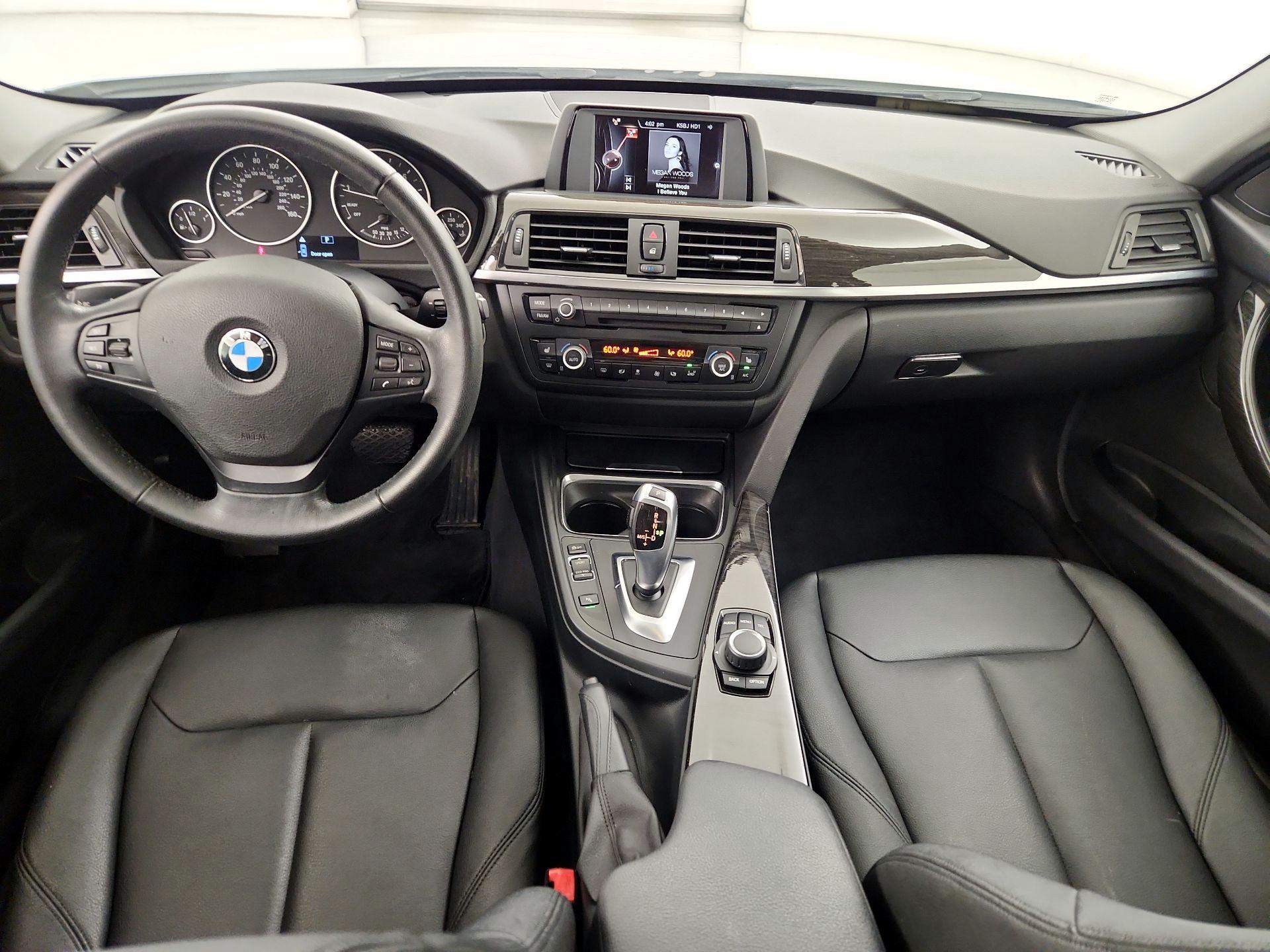 Thumbnail: 2015 BMW 3 Series - 9