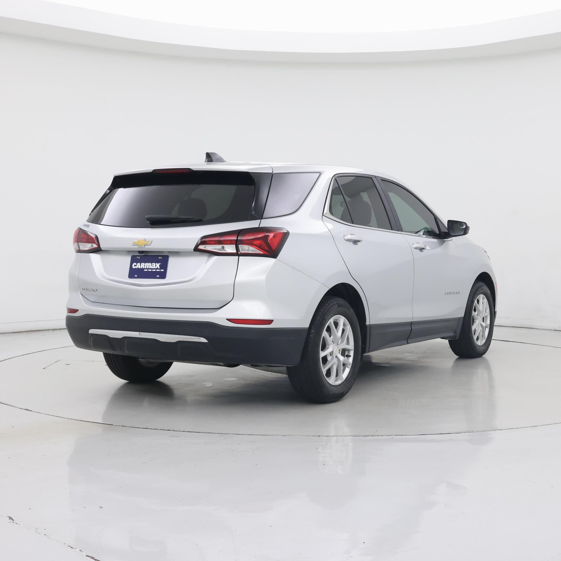 Thumbnail: 2022 Chevrolet Equinox - 8