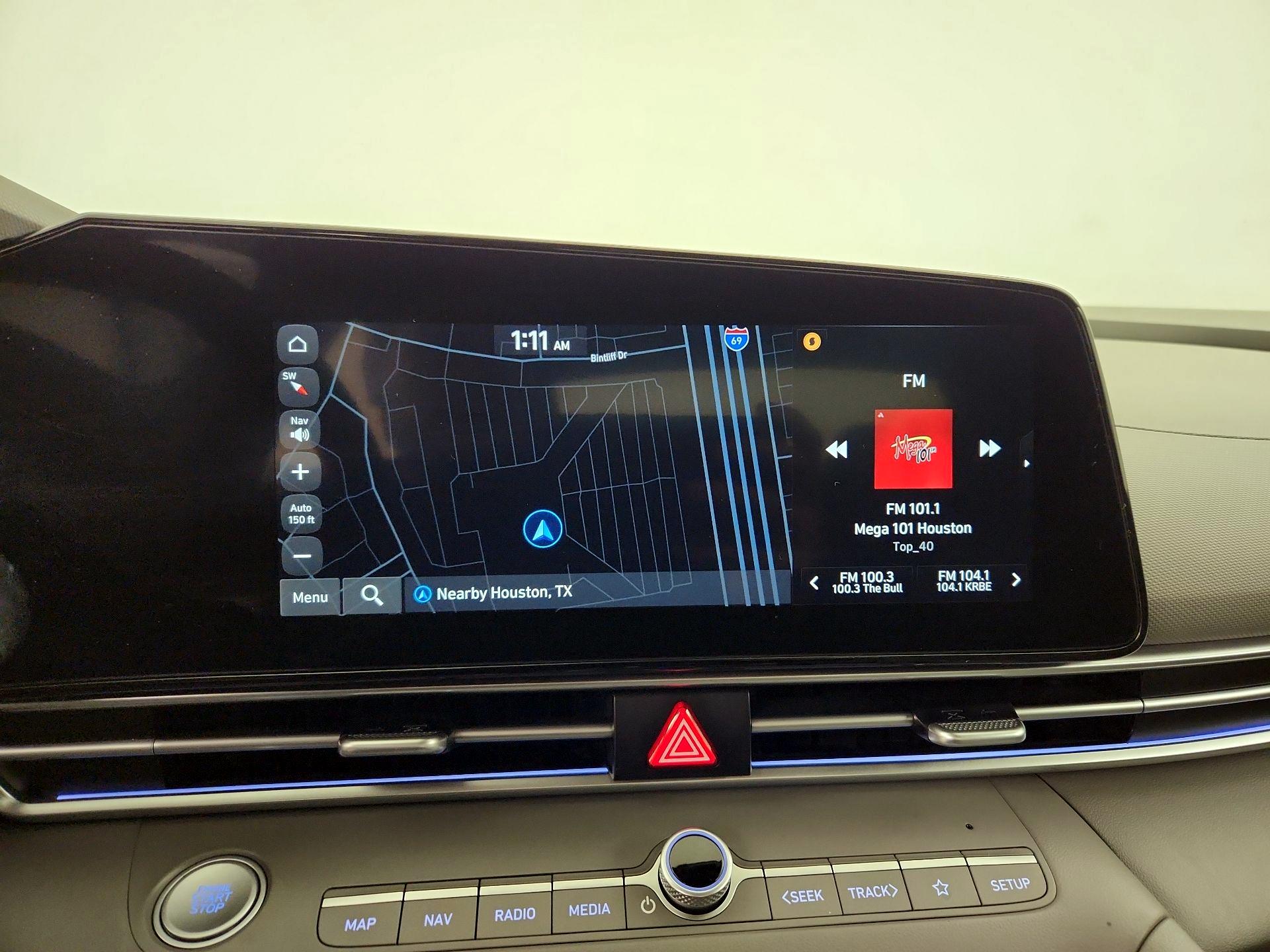 Thumbnail: 2024 Hyundai Elantra - 14