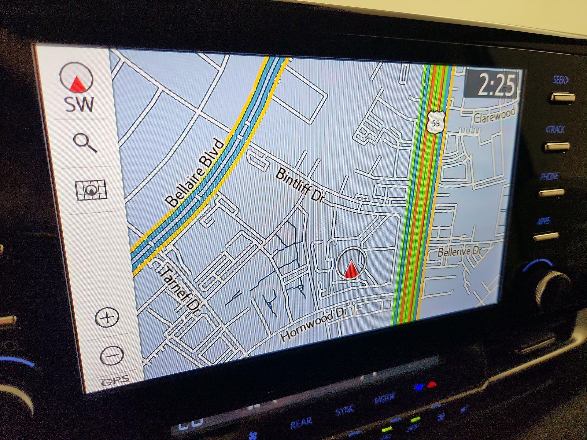 Thumbnail: 2021 Toyota Sienna - 14