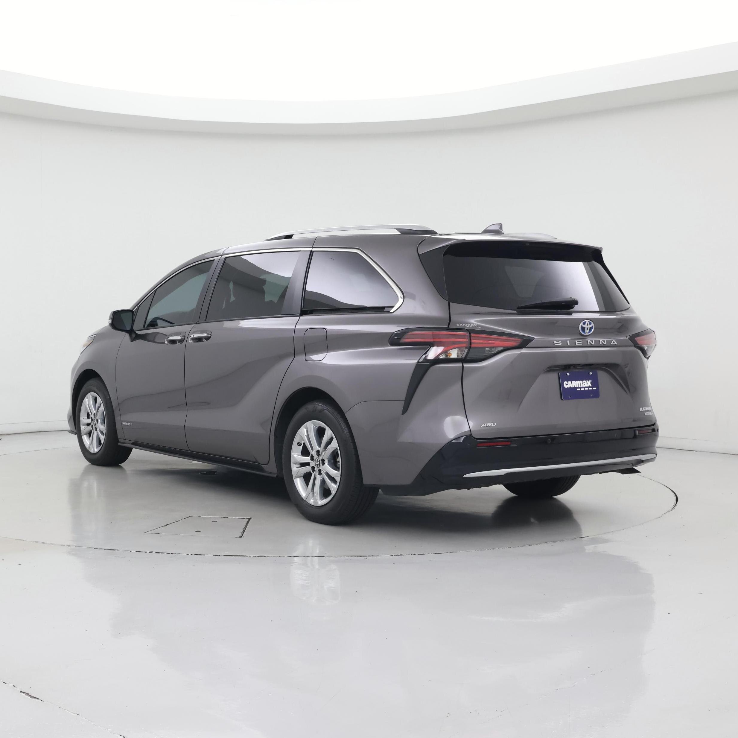 Thumbnail: 2021 Toyota Sienna - 2