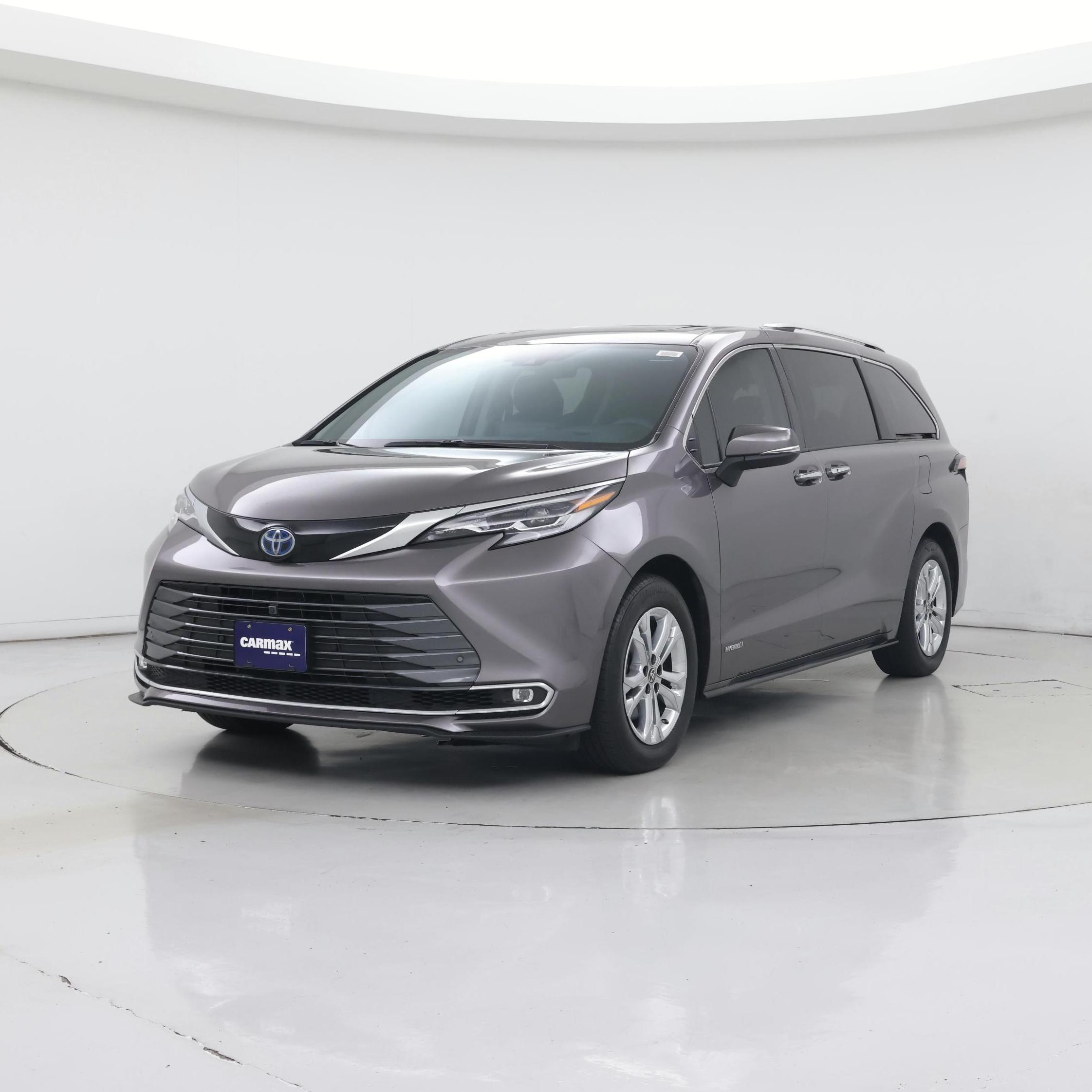 Thumbnail: 2021 Toyota Sienna - 4