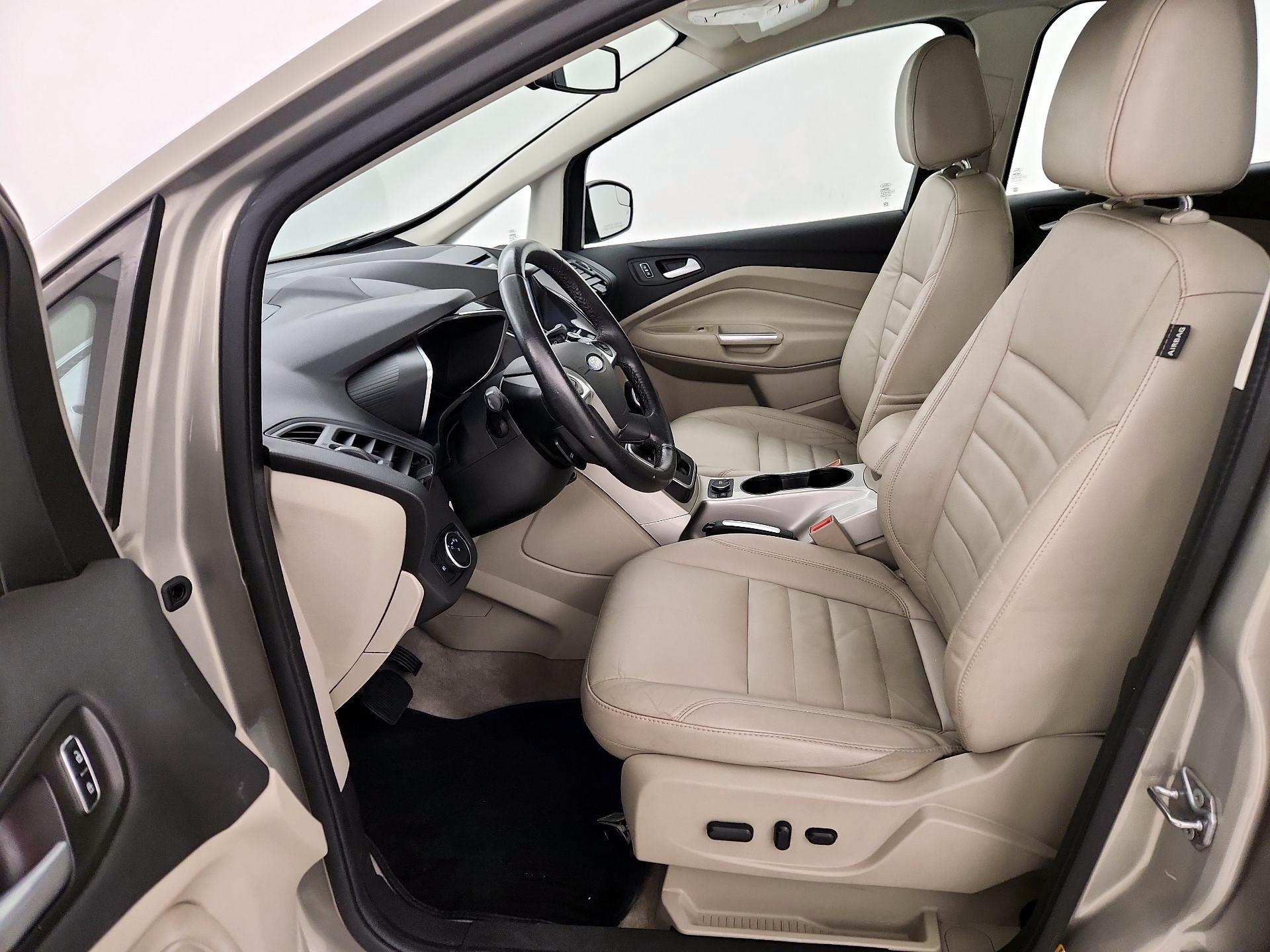 Thumbnail: 2015 Ford C-Max - 11