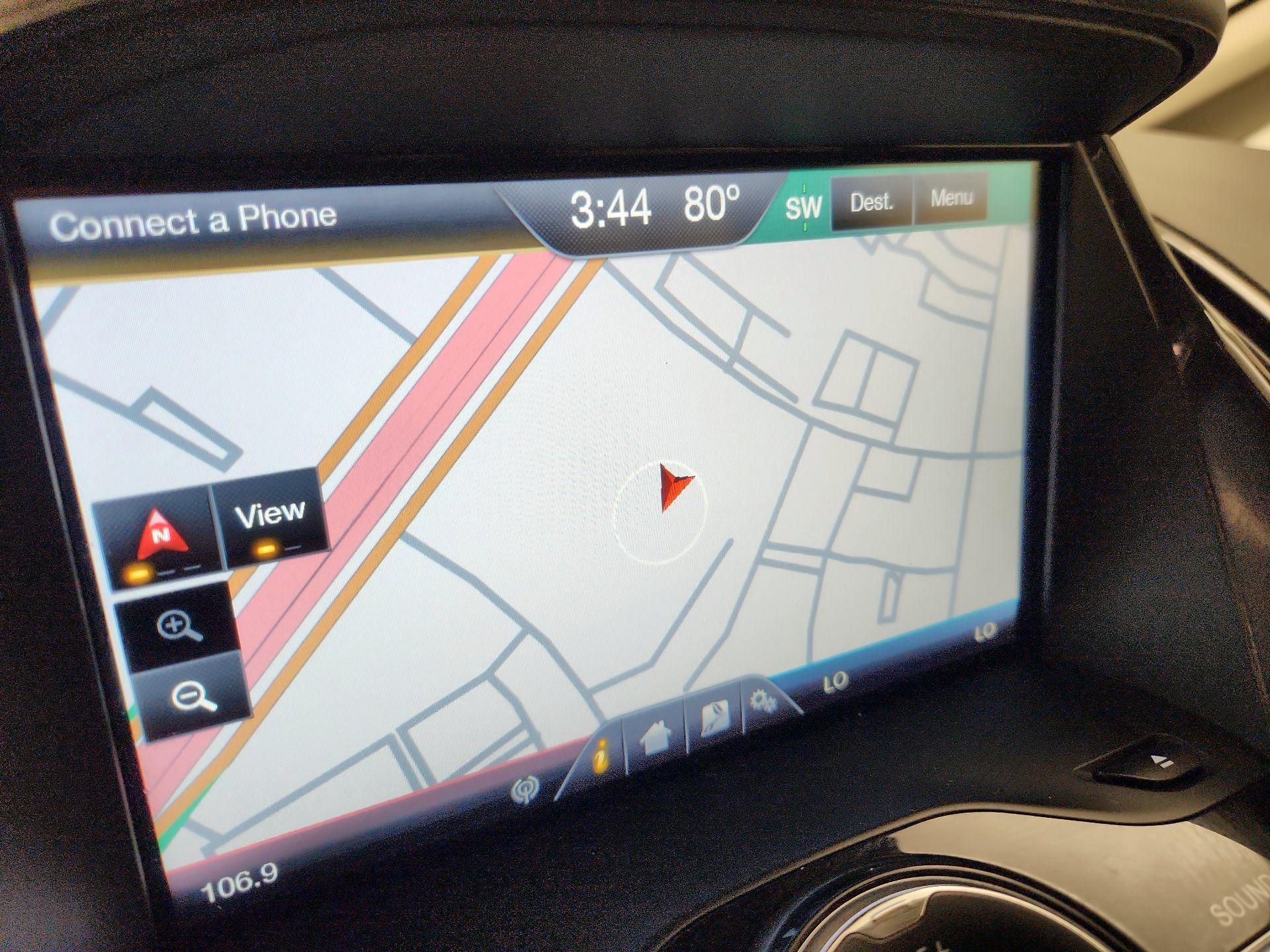 Thumbnail: 2015 Ford C-Max - 14