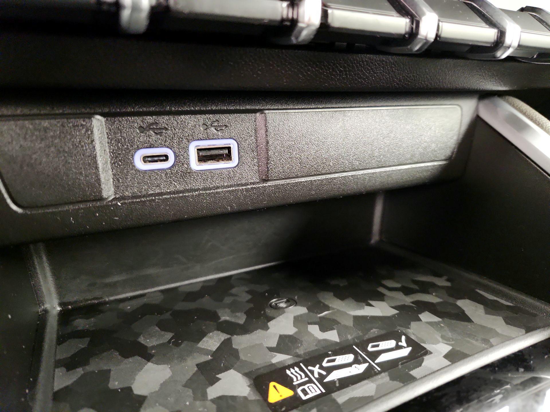 Thumbnail: 2024 Chevrolet Colorado - 19