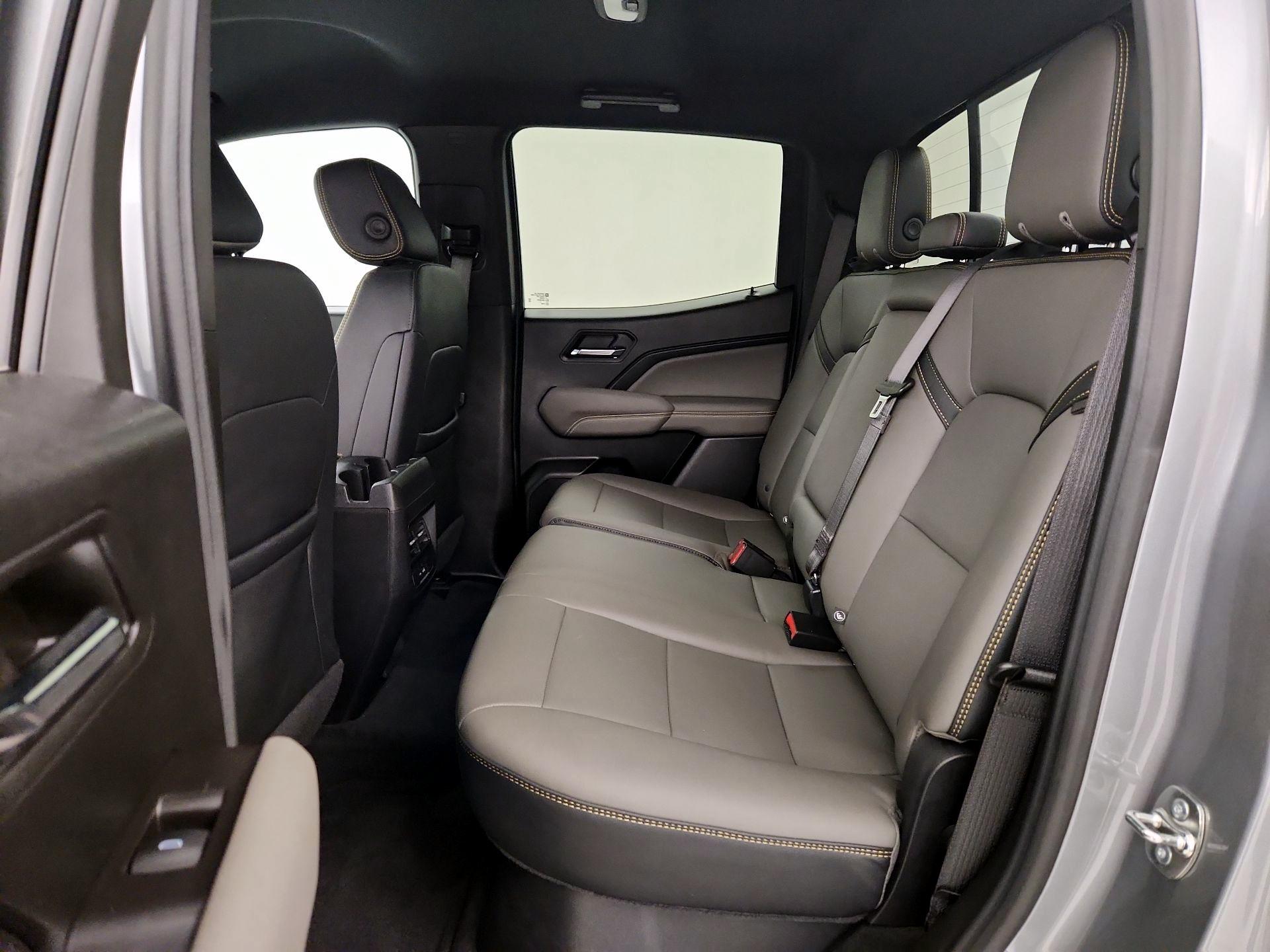 Thumbnail: 2024 Chevrolet Colorado - 20