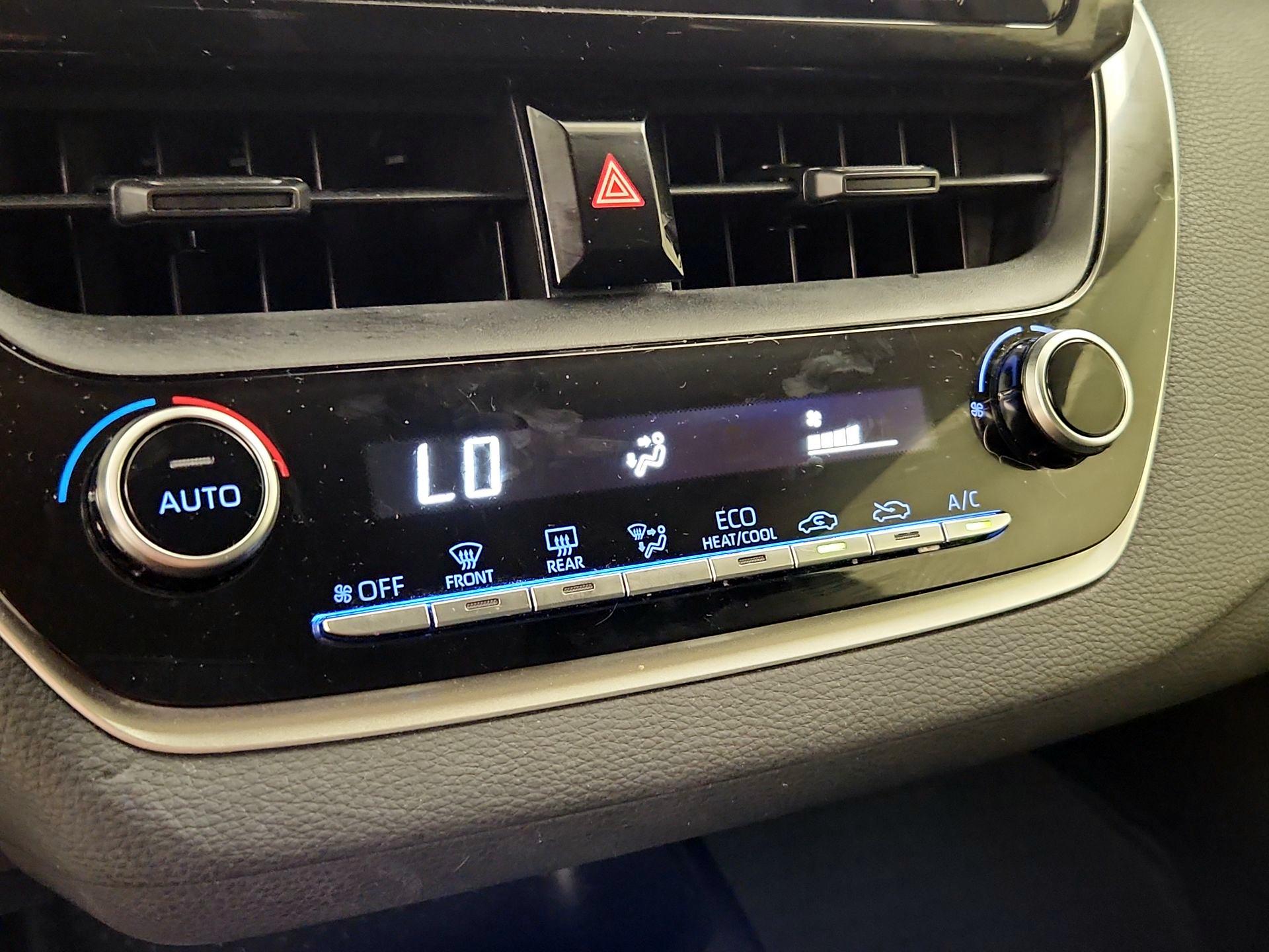 Thumbnail: 2022 Toyota Corolla - 16