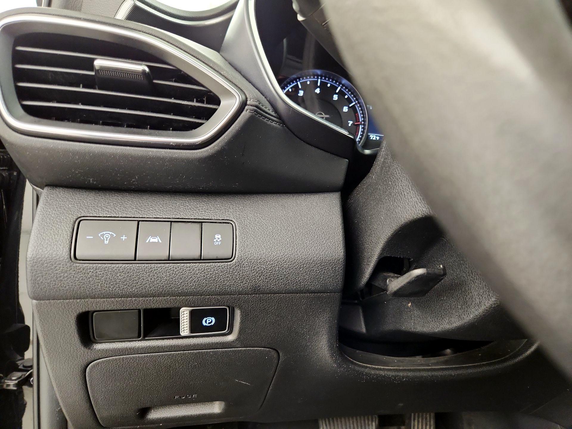 Thumbnail: 2023 Hyundai Santa Fe - 13