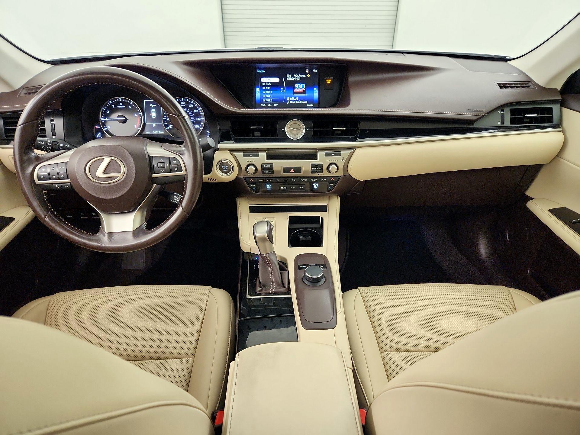Thumbnail: 2016 Lexus ES - 9
