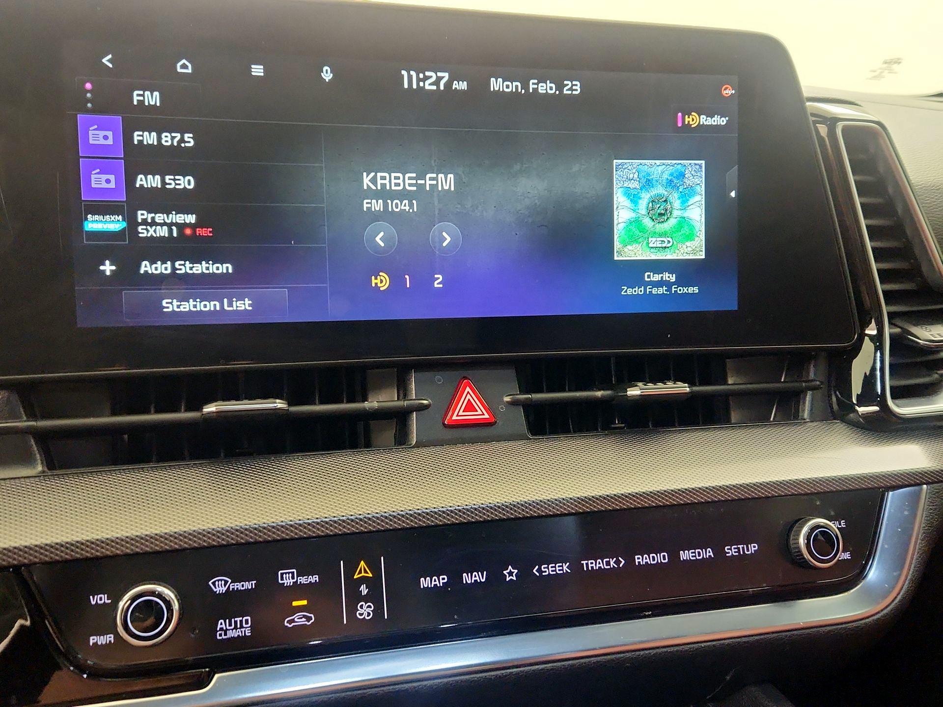 Thumbnail: 2023 Kia Sportage - 16