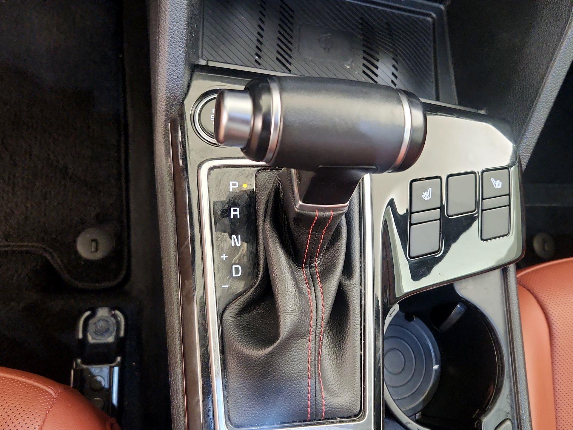 Thumbnail: 2023 Kia Sportage - 18