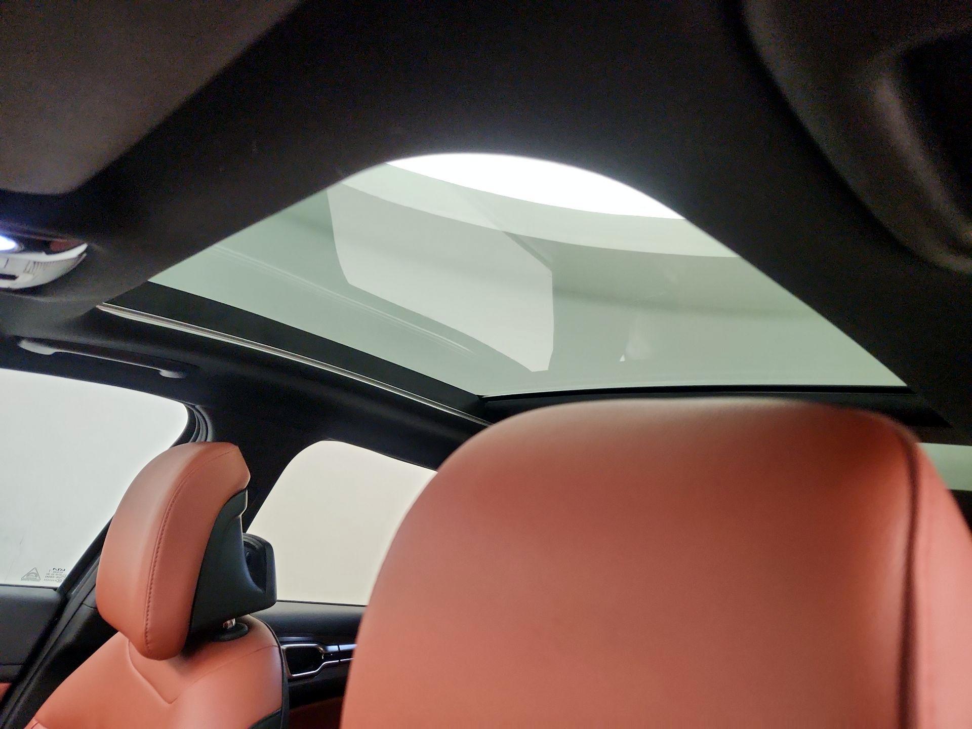 Thumbnail: 2023 Kia Sportage - 20