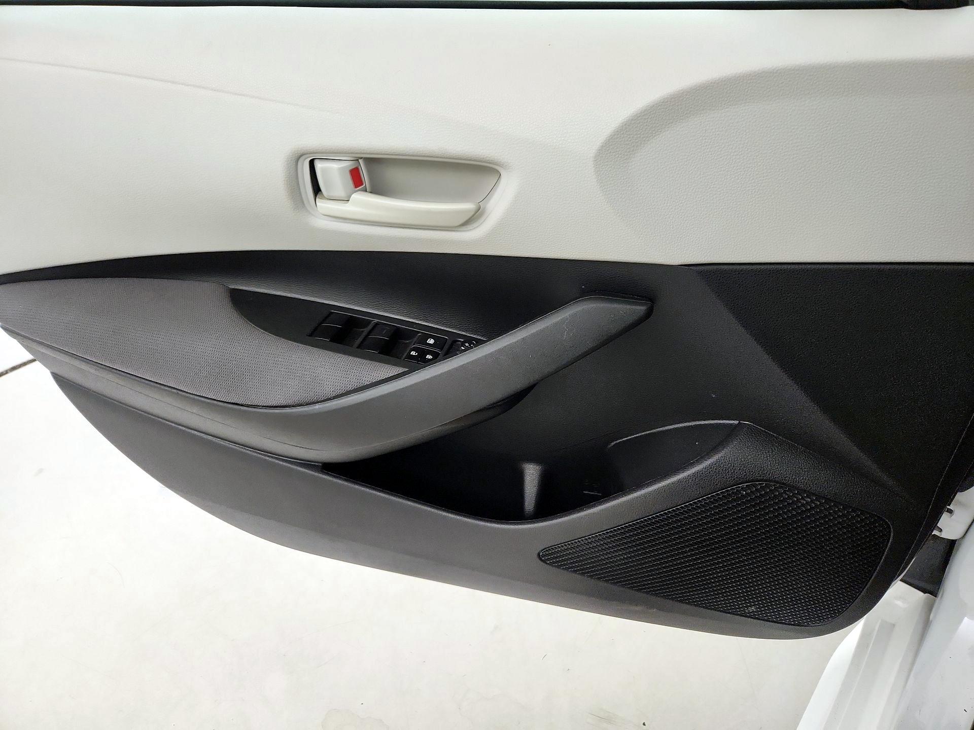 Thumbnail: 2022 Toyota Corolla - 12