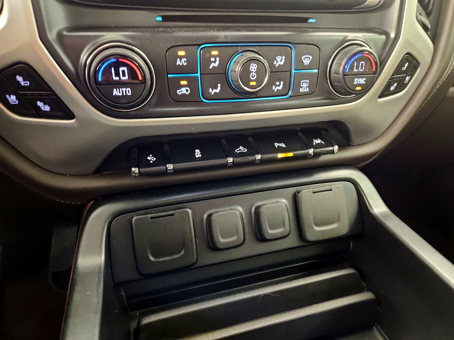 Thumbnail: 2018 GMC Sierra 1500 - 17