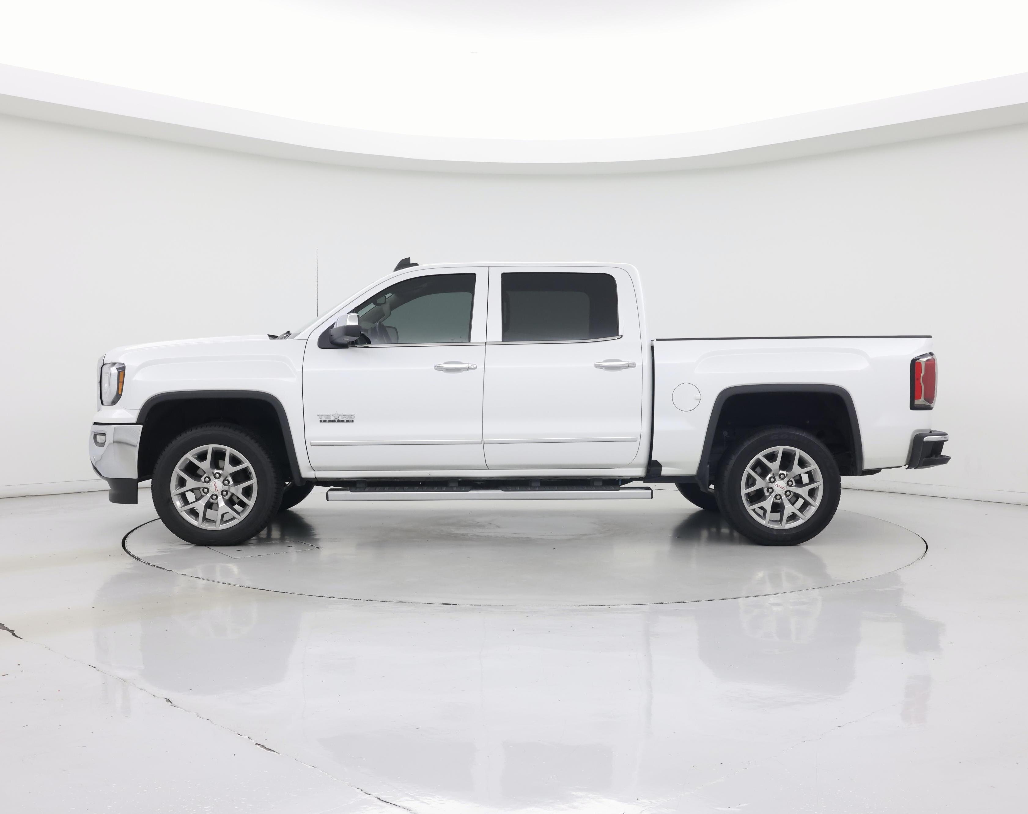 Thumbnail: 2018 GMC Sierra 1500 - 3