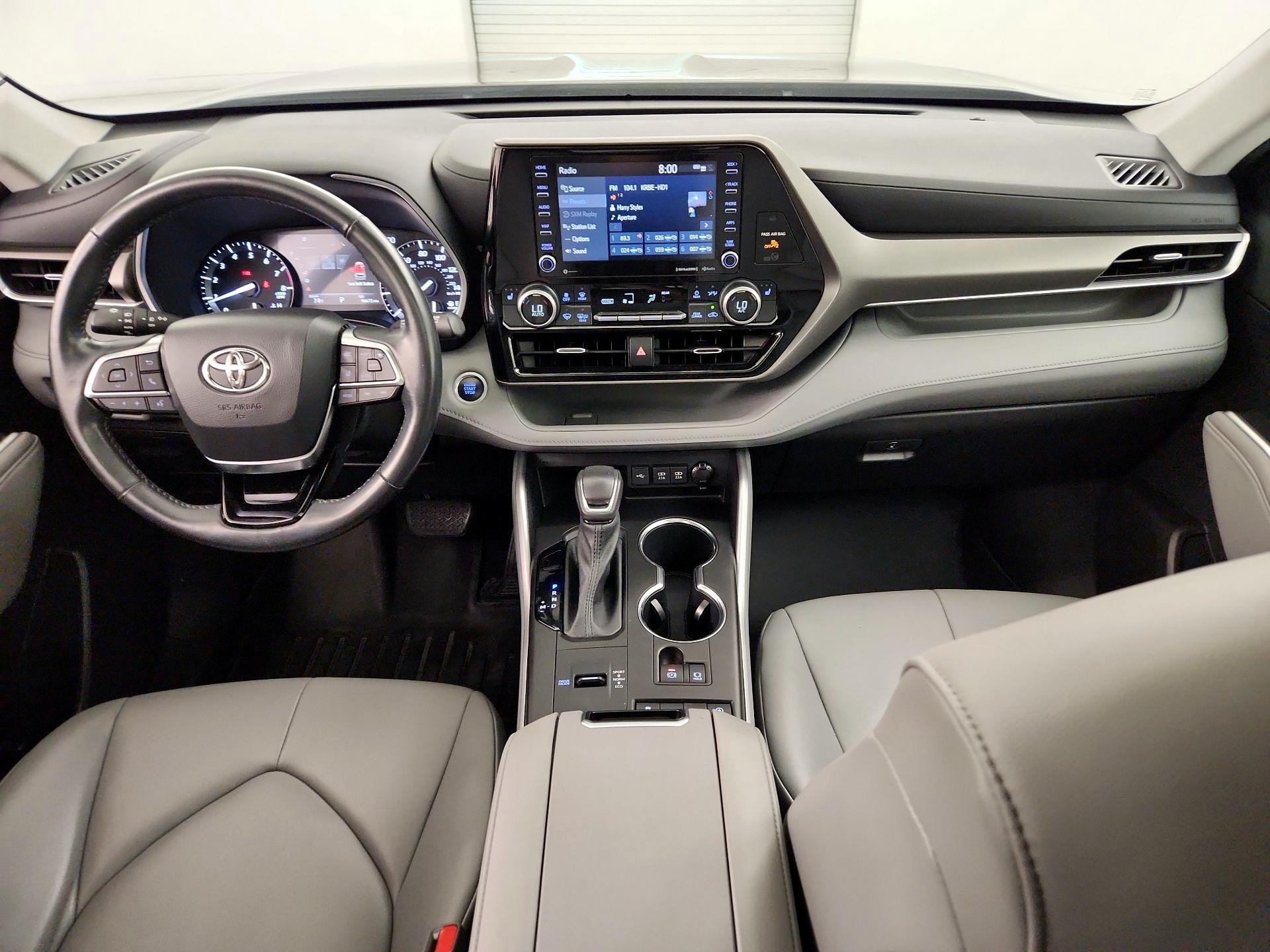 Thumbnail: 2021 Toyota Highlander - 9