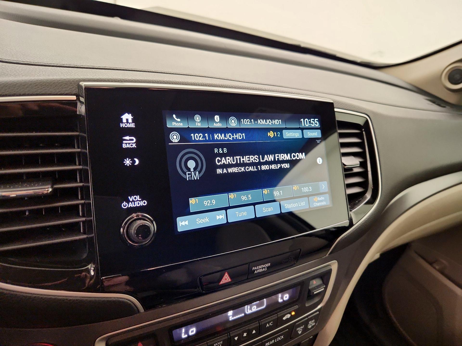 Thumbnail: 2020 Honda Pilot - 15