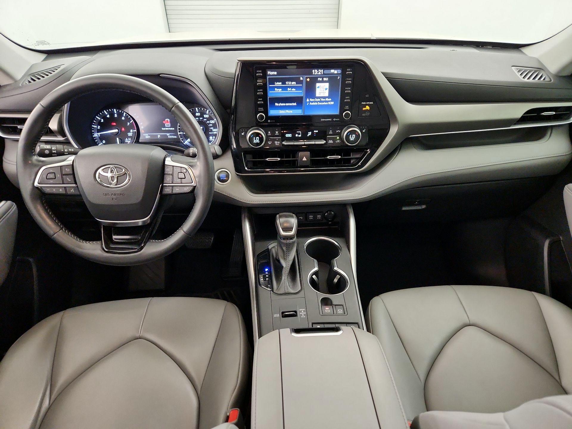 Thumbnail: 2020 Toyota Highlander - 9