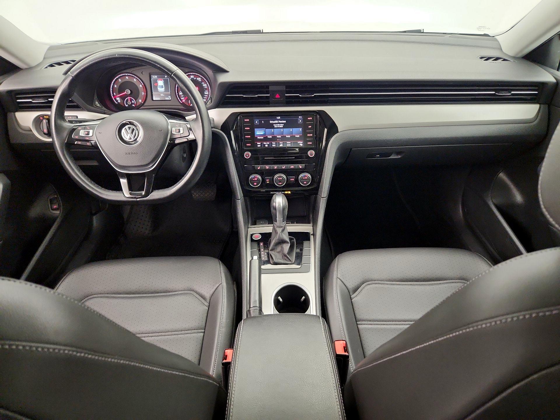 Thumbnail: 2020 Volkswagen Passat - 9