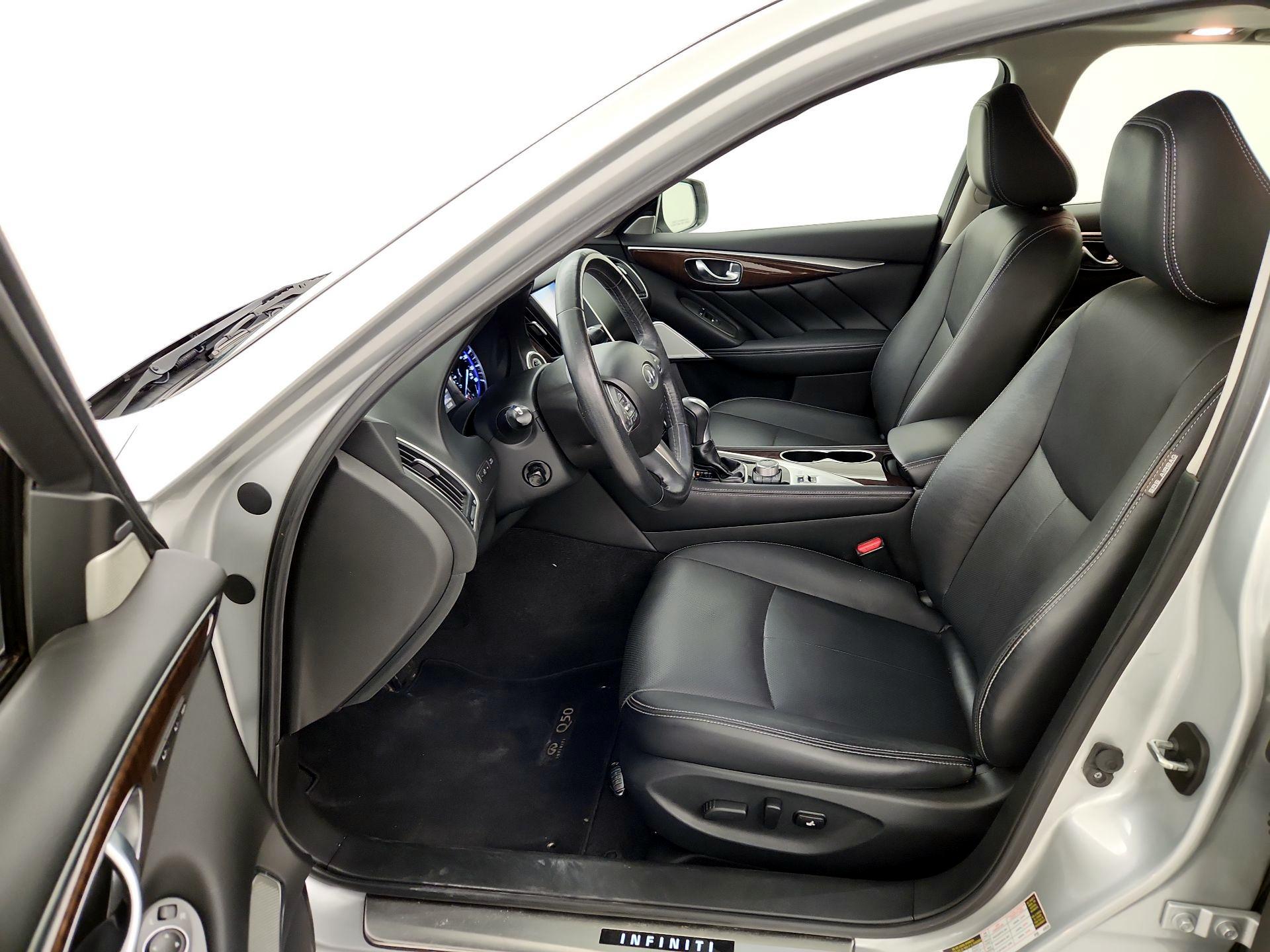 Thumbnail: 2017 INFINITI Q50 - 11