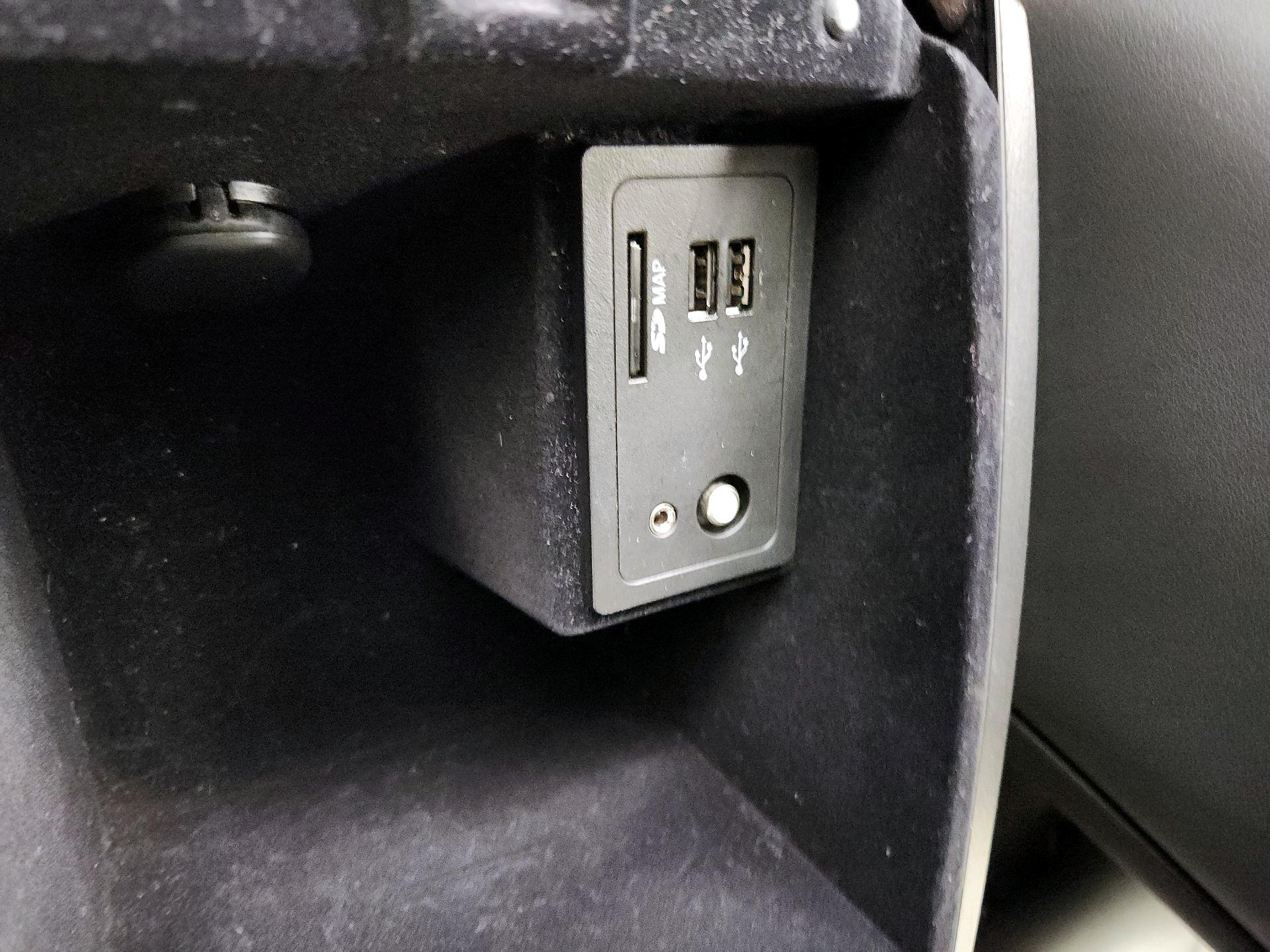 Thumbnail: 2017 INFINITI Q50 - 19