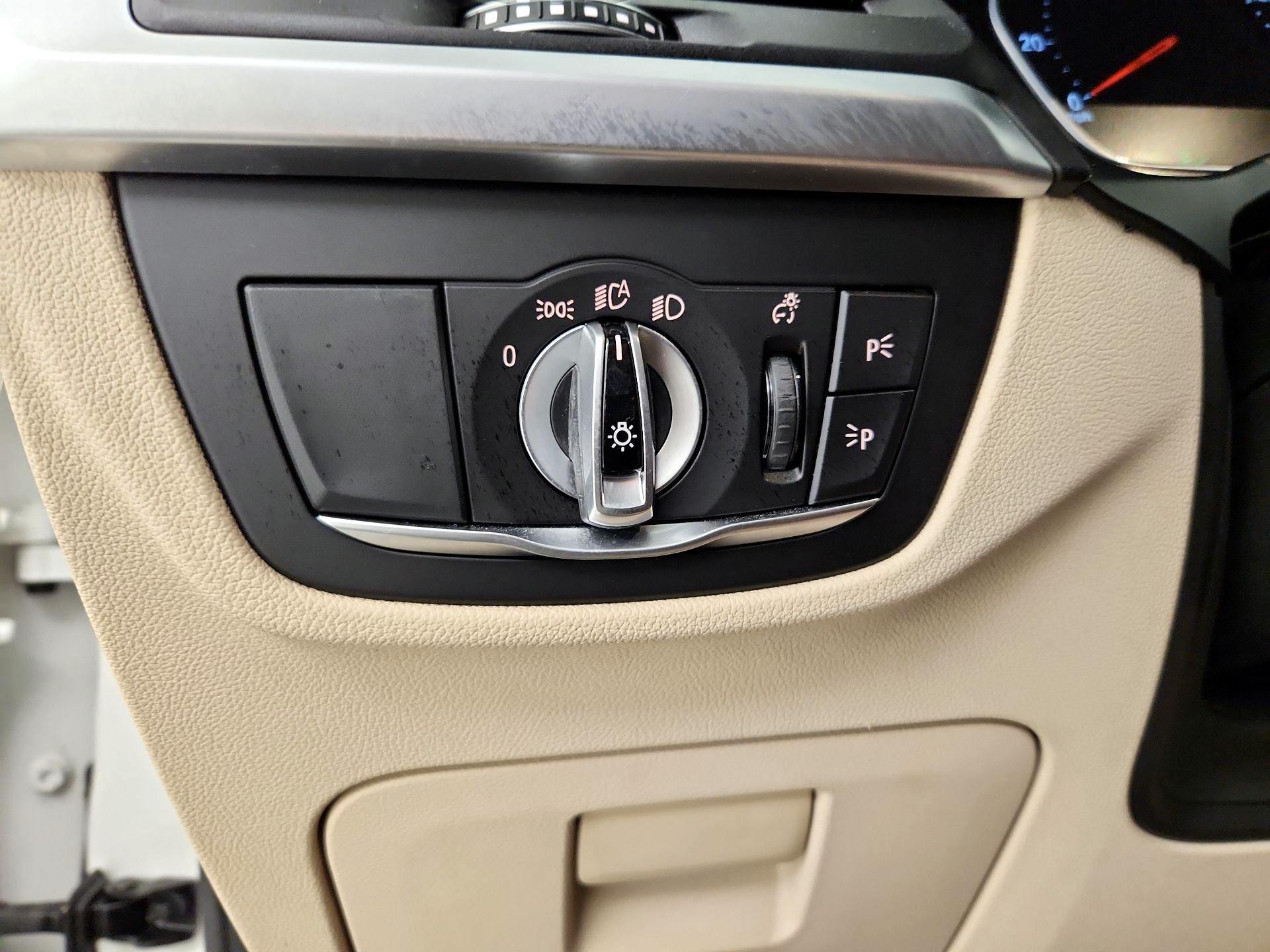 Thumbnail: 2022 BMW X3 - 13