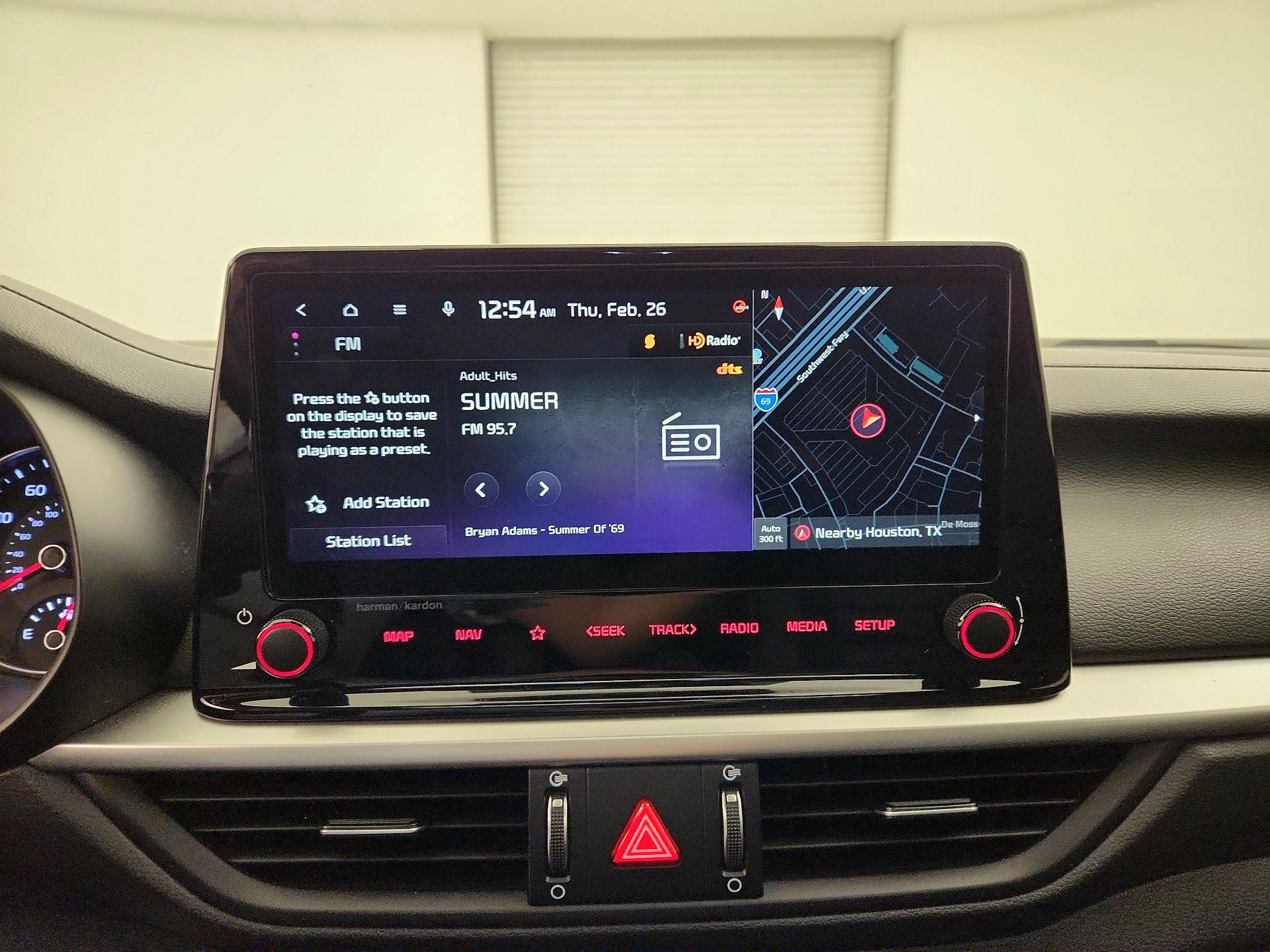 Thumbnail: 2024 Kia Forte - 16