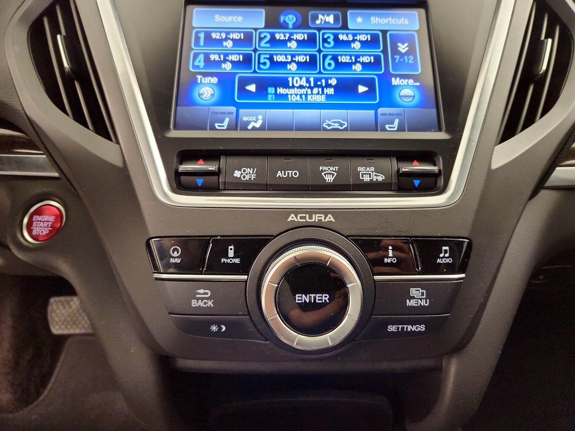 Thumbnail: 2017 Acura MDX - 17