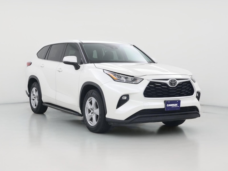 2020 Toyota Highlander LE -
                  Wichita, KS