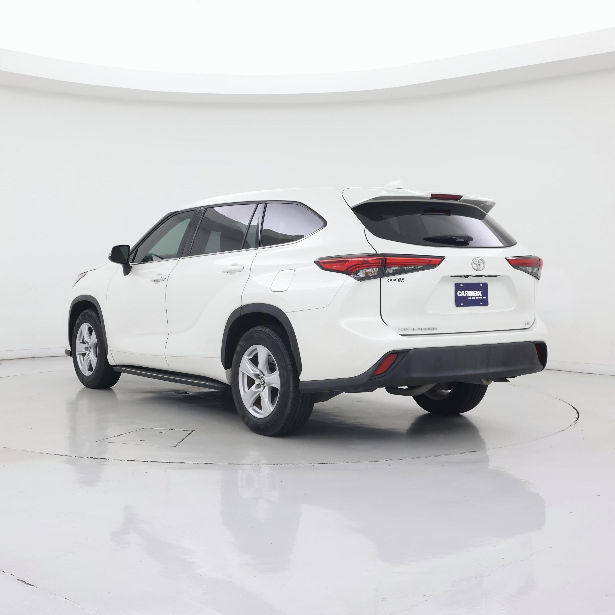 Thumbnail: 2020 Toyota Highlander - 2