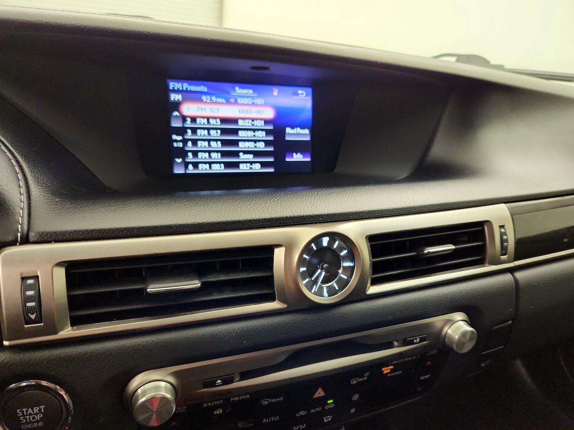 Thumbnail: 2016 Lexus GS - 15